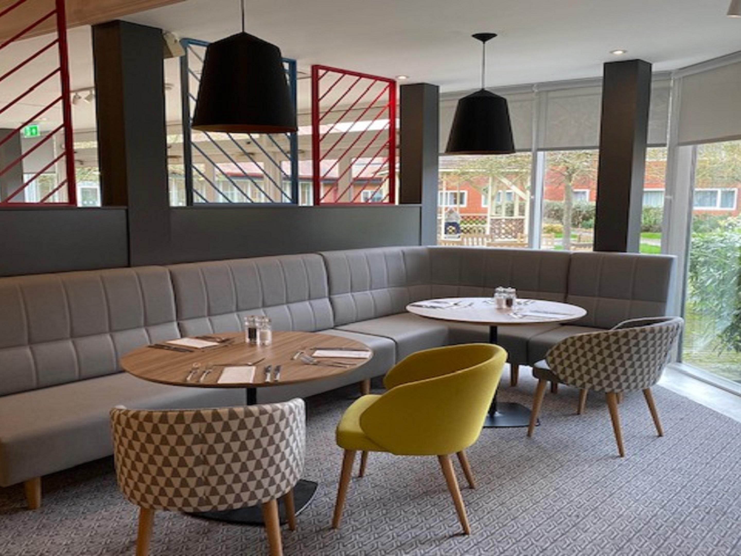 Meet friends for a drink and a snack in our welcoming open lobby area. It is a great spot to work from or just relax. In the morning, you can enjoy a generous buffet breakfast, and there's 24-hour room service for that midnight snack.