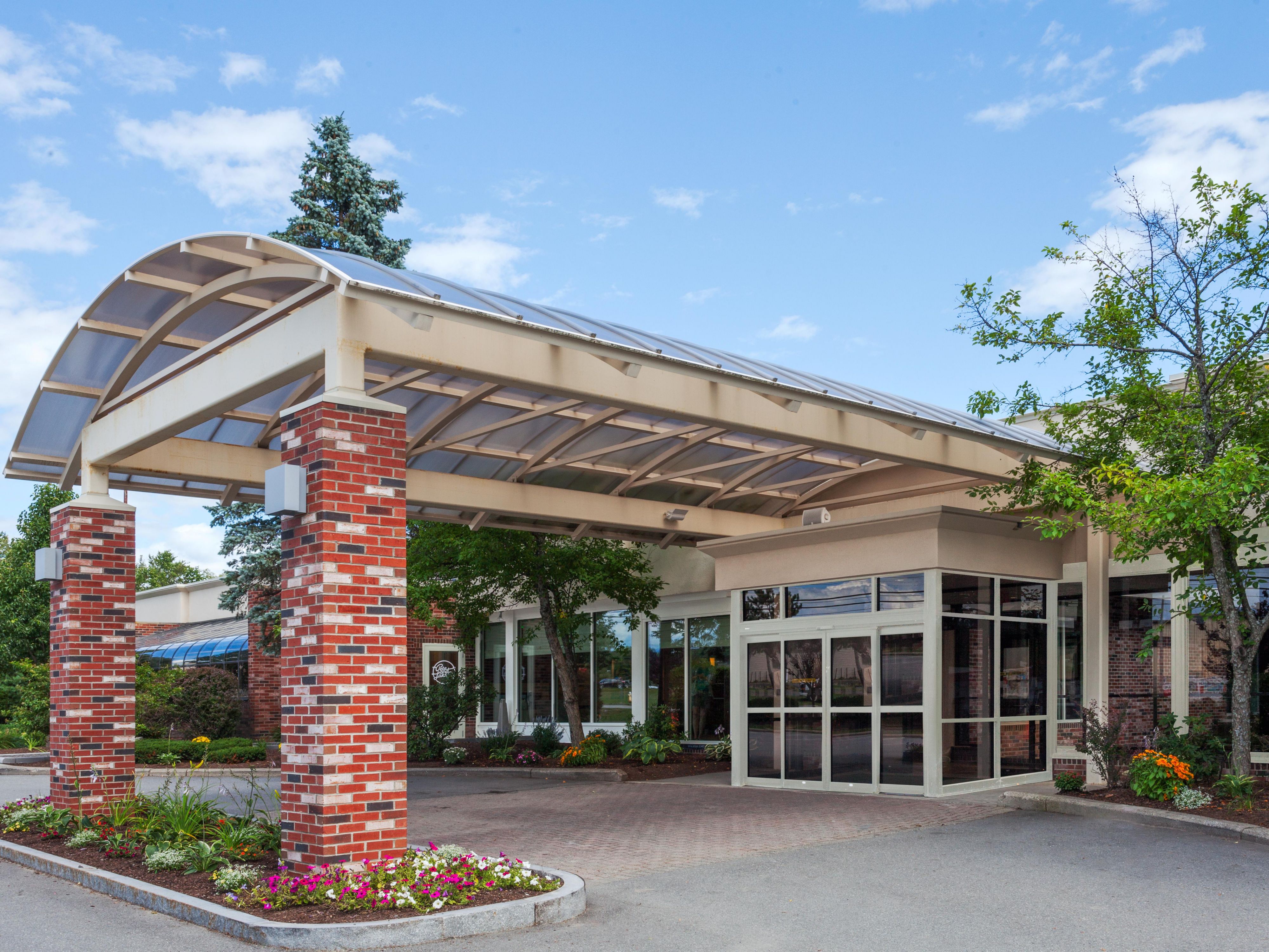 Located near  local universities, hospitals and attractions.