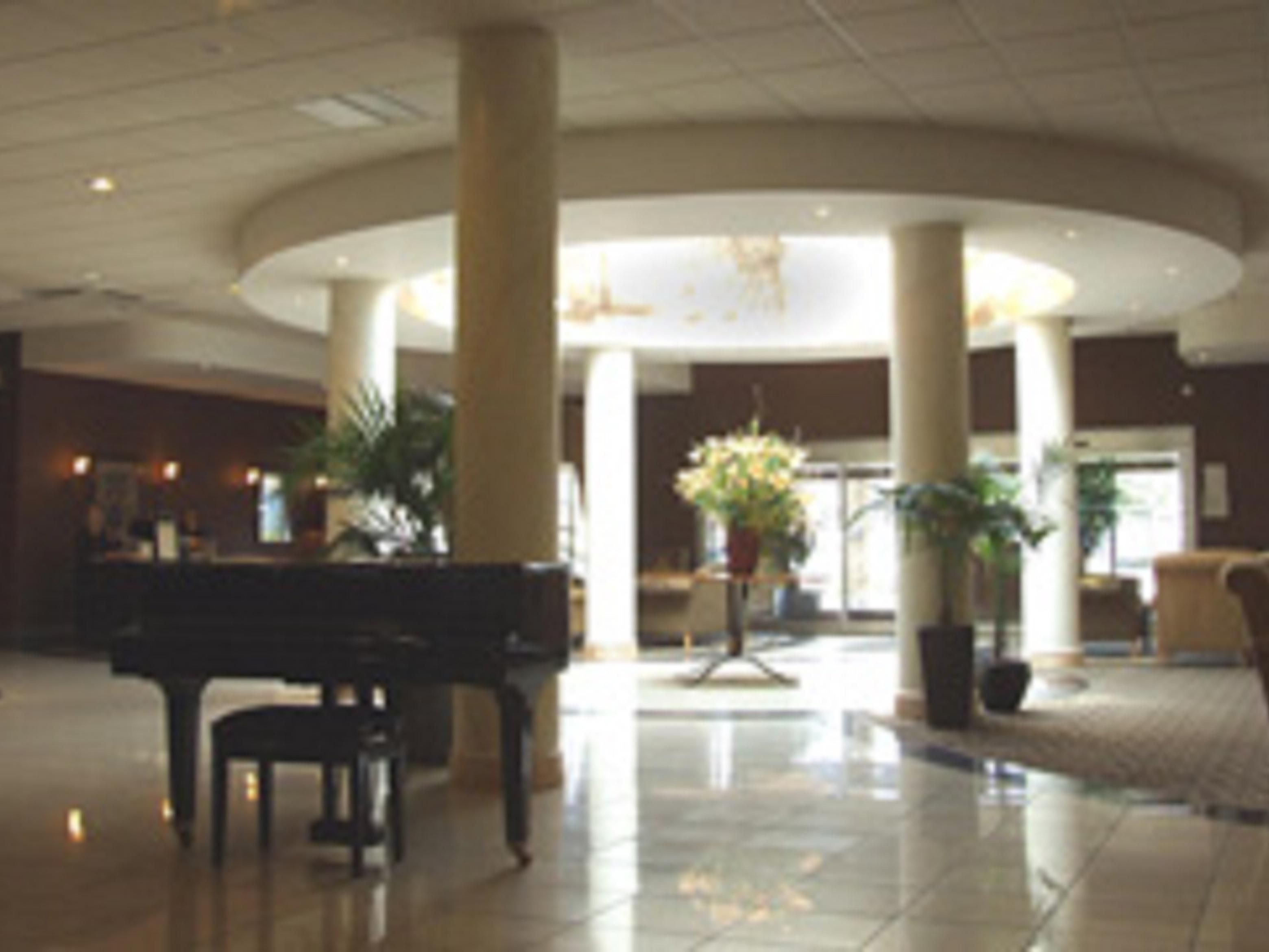 Our Luxurious marble tiled lobby