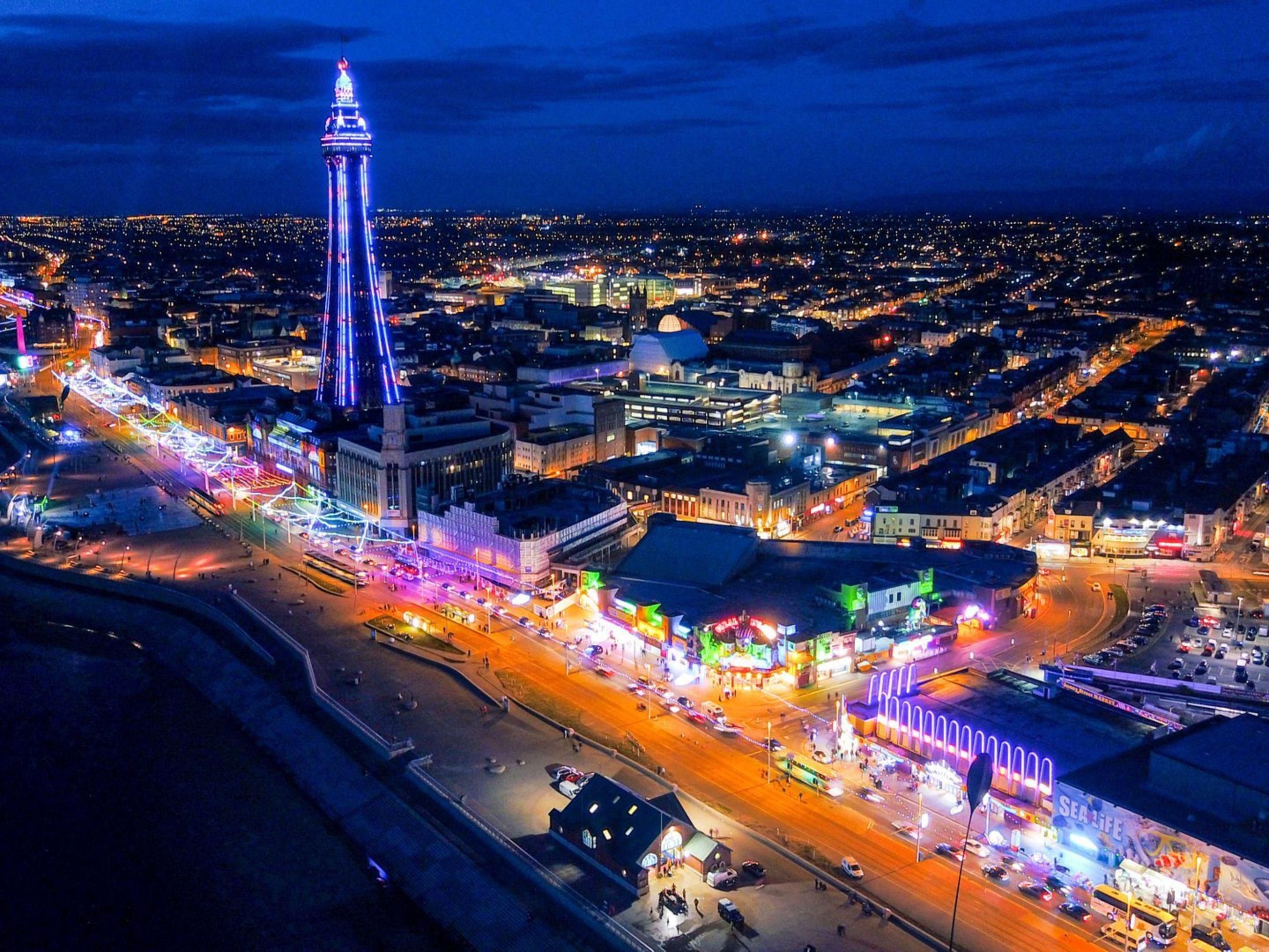 Blackpool Illuminations are back, lighting up the famous promenade with dazzling displays and millions of twinkling lights! Stretching six miles along the seafront, this spectacular event brings colour, creativity, and festive cheer to all. Don’t miss the magic, shining nightly until 4th January 2026!