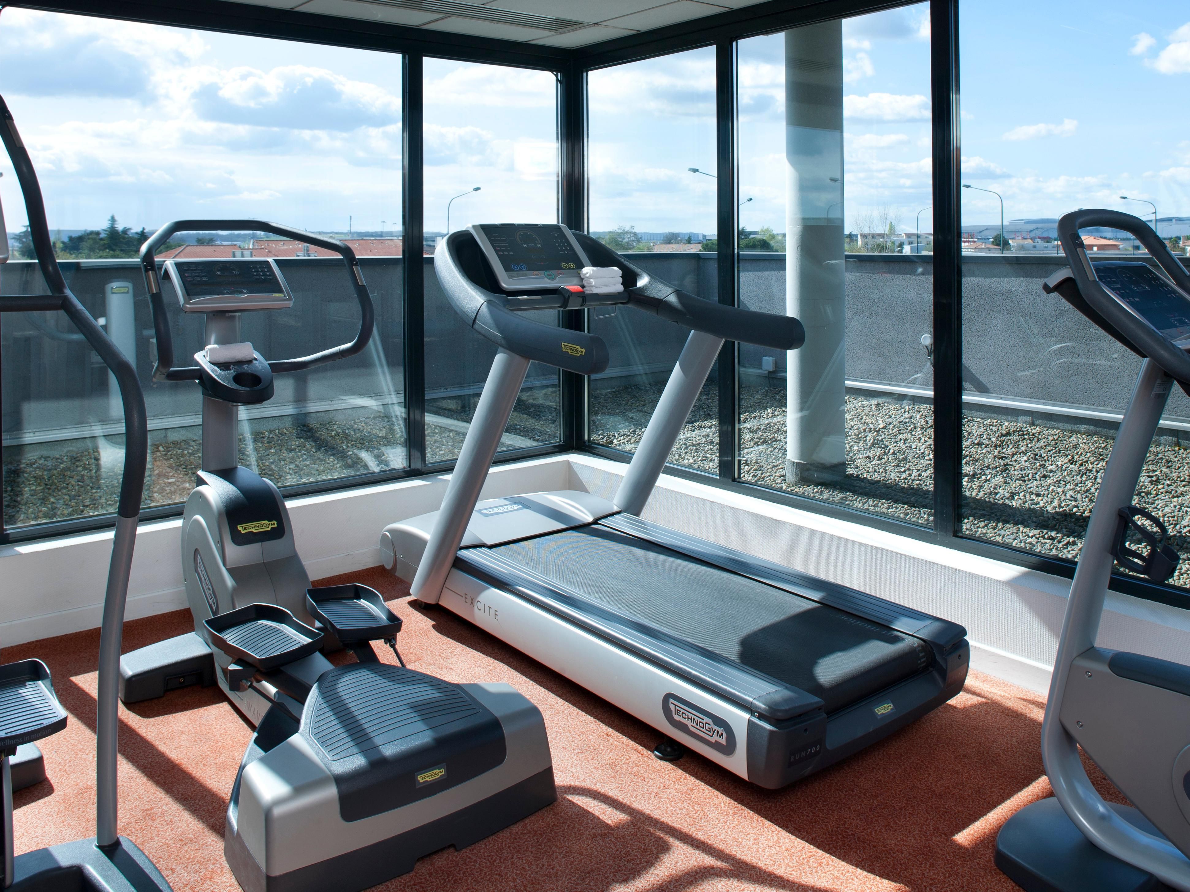 Our 15m² fitness room offers a panoramic view for your jogging sessions. Discover our Technogym equipment to enhance your cardio and the necessary tools to maintain your muscles. Our mini gym is free for hotel guests and open from 8 am to 9 pm.