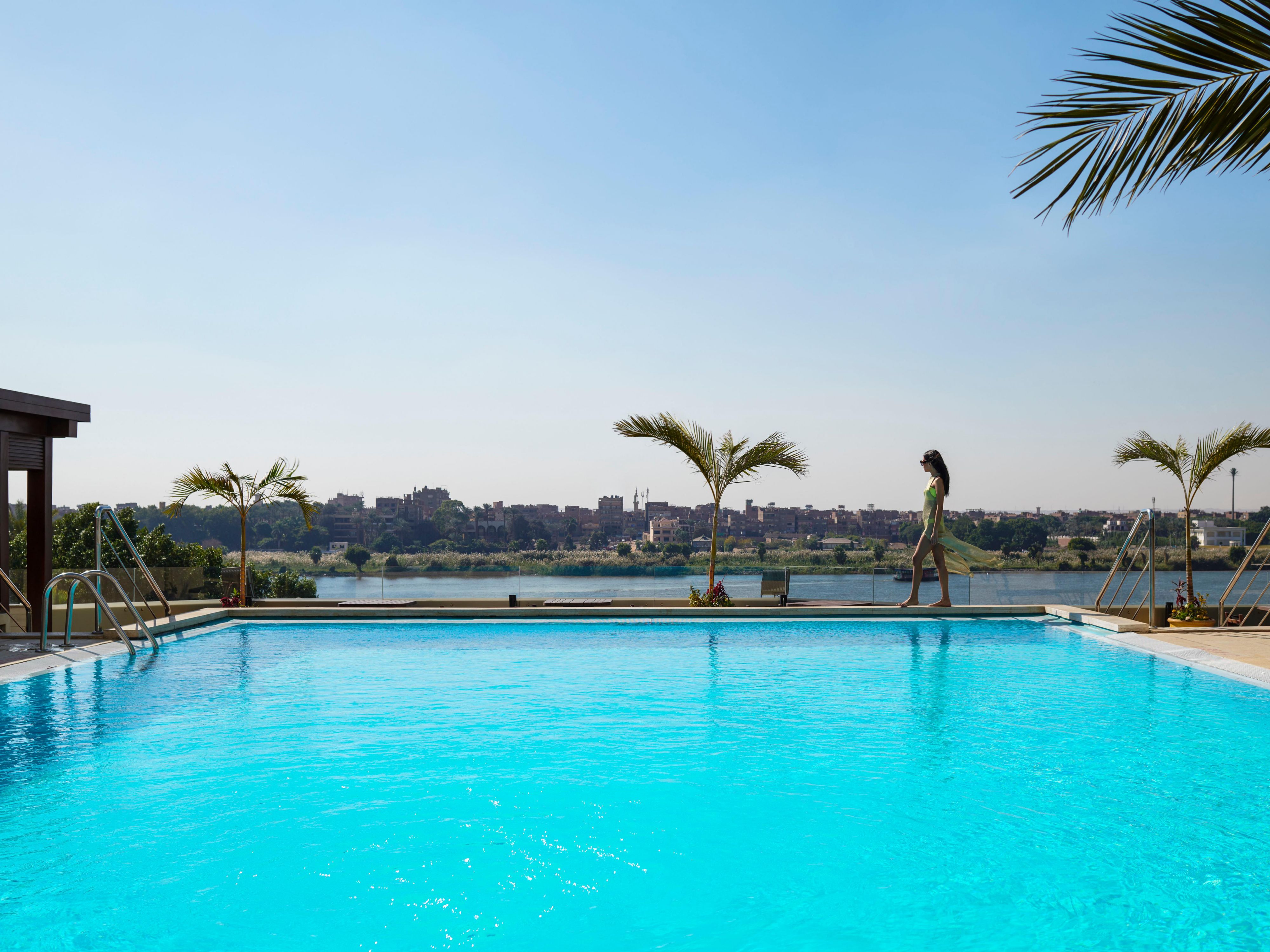 Looking for a quick escape from the busy life, Holiday Inn Cairo Maadi is the perfect choice. Whether you're visiting for a day use or a staycation, you'll enjoy a relaxing experience with excellent hotel amenities in your city. Explore the local attractions and savor a mini vacation.