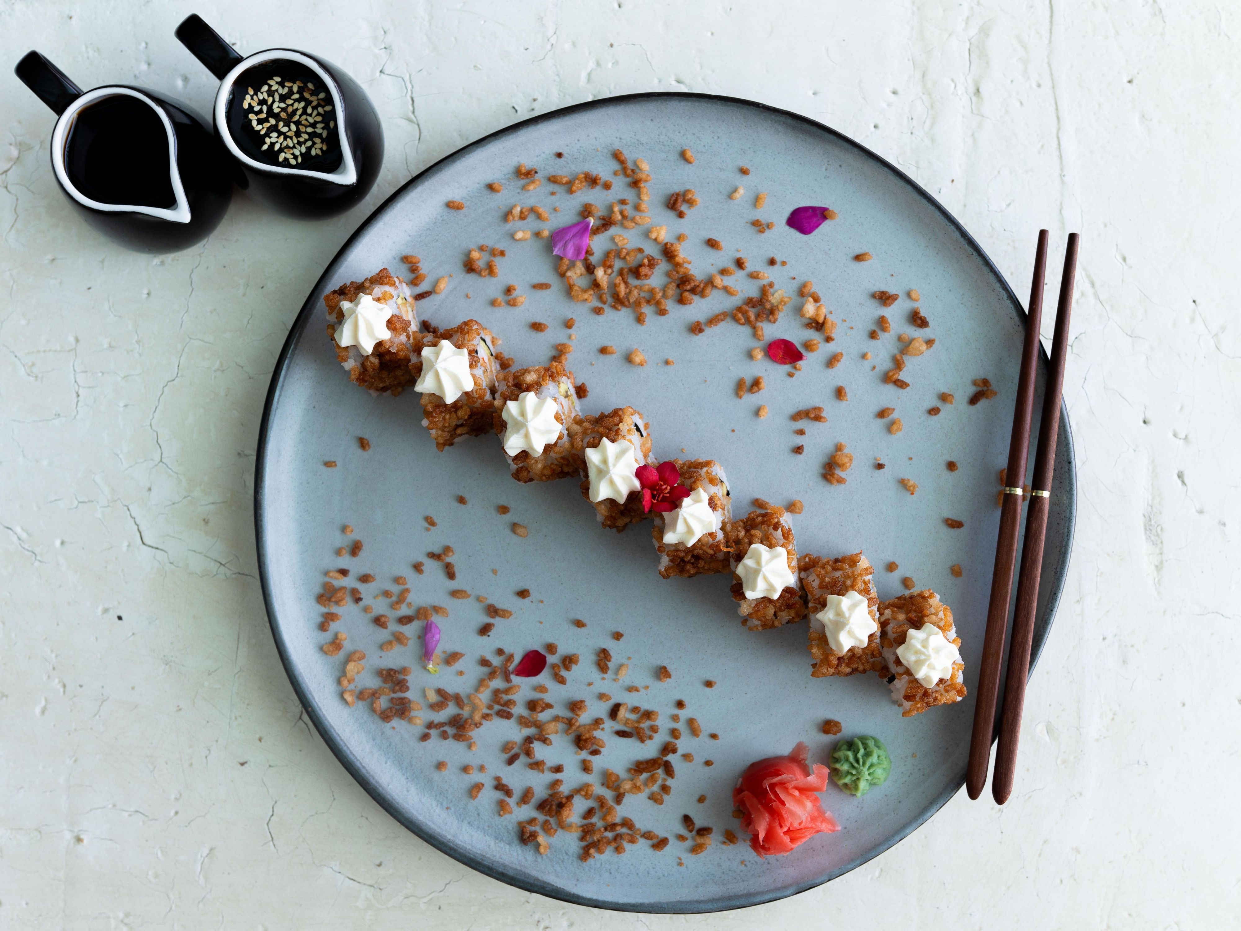 Calling all sushi enthusiasts! Dive into our amazing sushi selection at Solis Restaurant. Whether you're craving a 16-piece sampler or a lavish 100-piece platter, we've got you covered. Delight in expertly crafted sushi using the freshest ingredients. Experience sushi perfection at Solis – don't miss out!