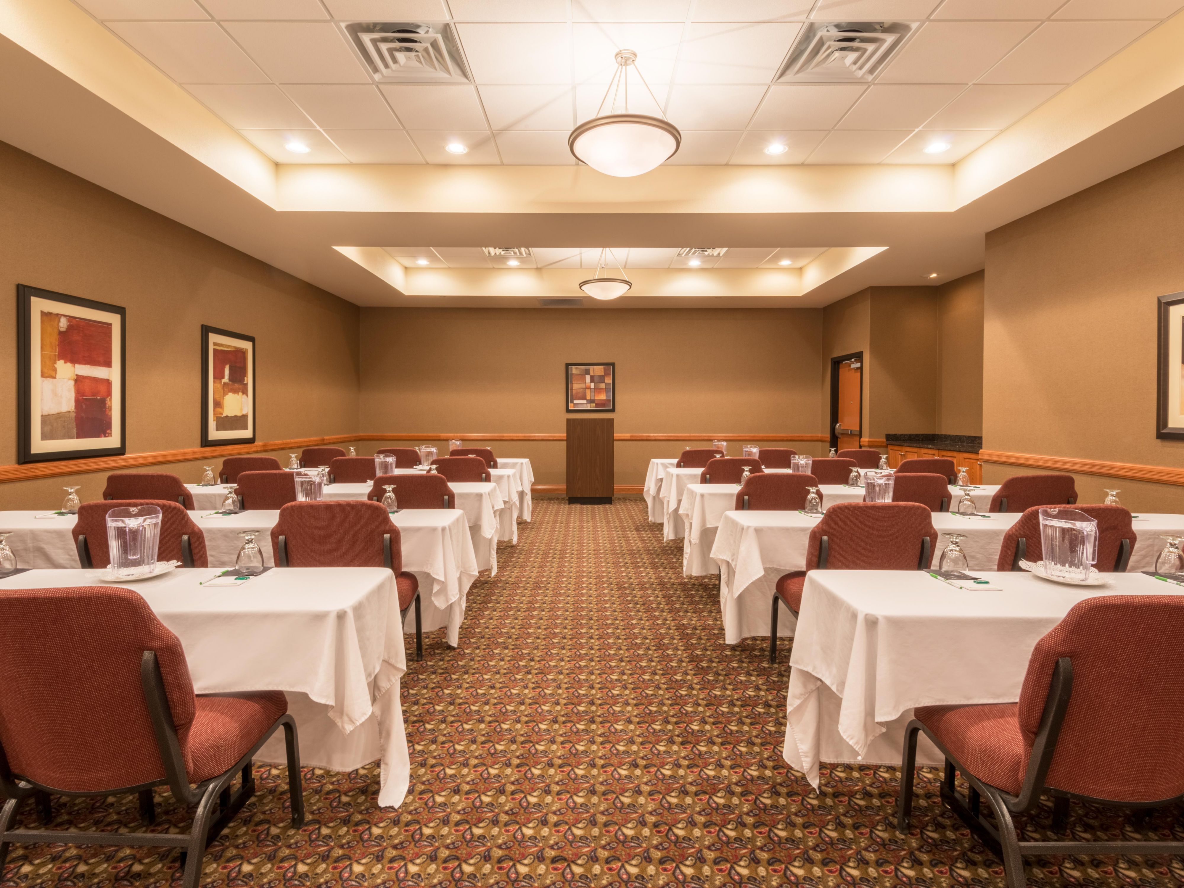 The Holiday Inn Casper offers flexible meeting space for groups of up to 100 people. We offer a Board Room for up to 10 people and two additional rooms that will comfortably accommodate most meetings. Our sales and catering staff can work with most budgets. Catering and meeting services are available. Great location just off I-25 and Hat Six Road.