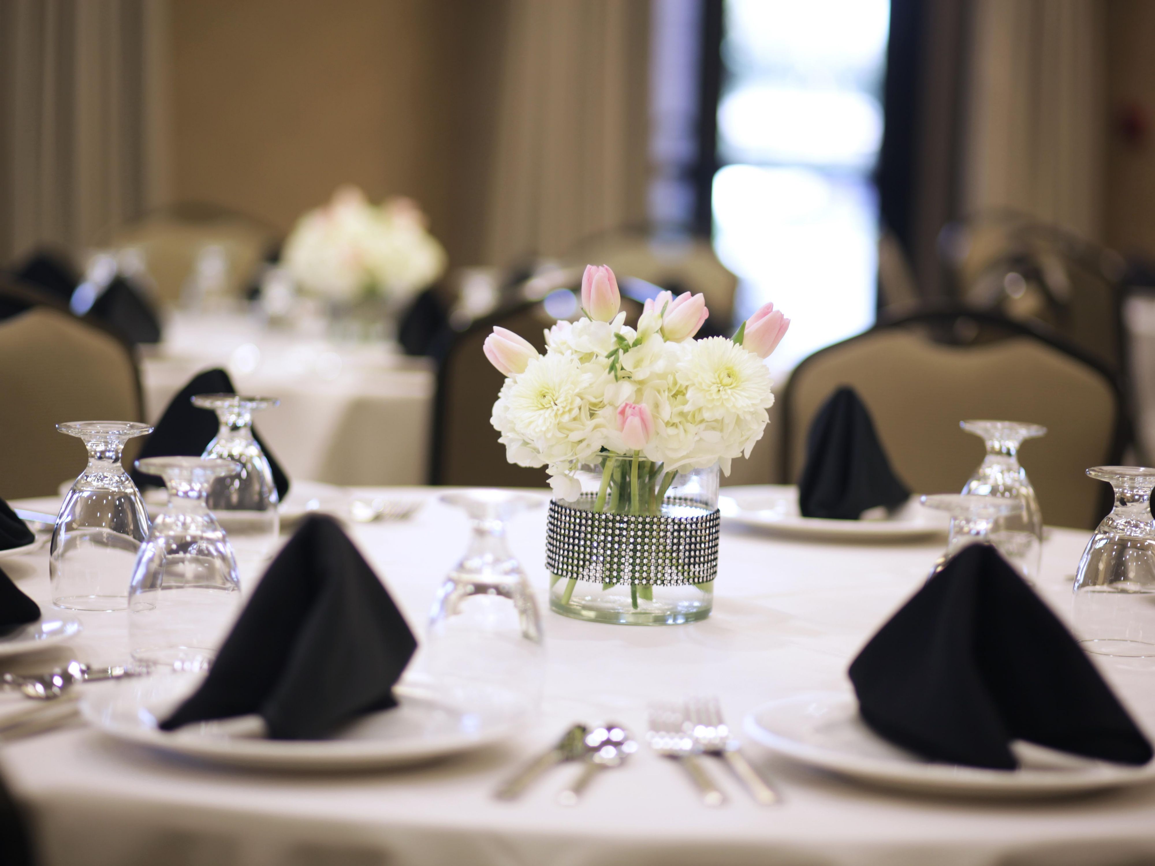 Our ballroom accommodates groups up to 50+ guests, features natural light and may be split into 3 breakout rooms. For smaller meetings our boardroom is a comfortable space featuring a permanent boardroom table, high back leather chairs and a 50" flat screen TV making our meeting room both comfortable and efficient.