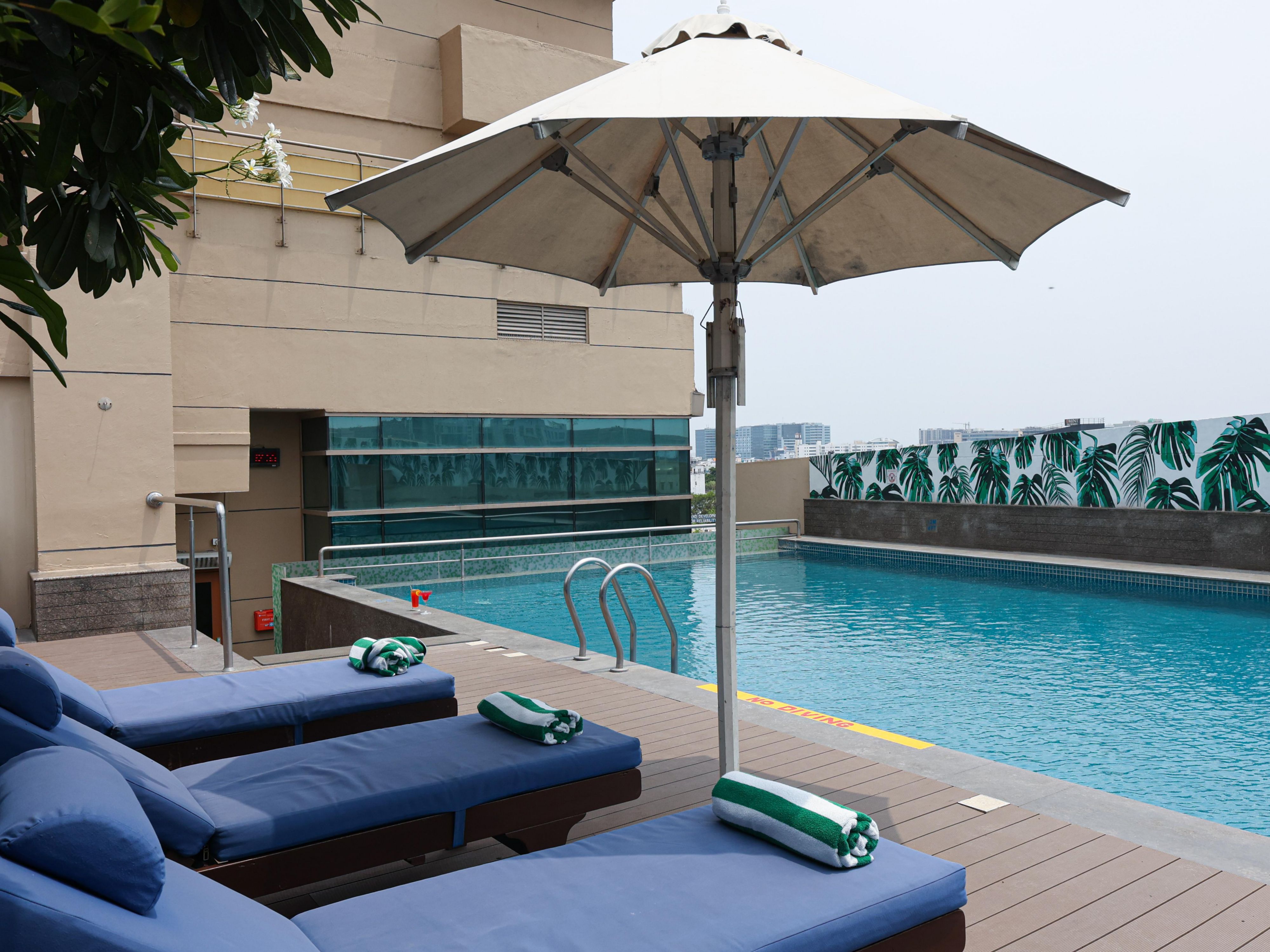 Outdoor Swimming Pool