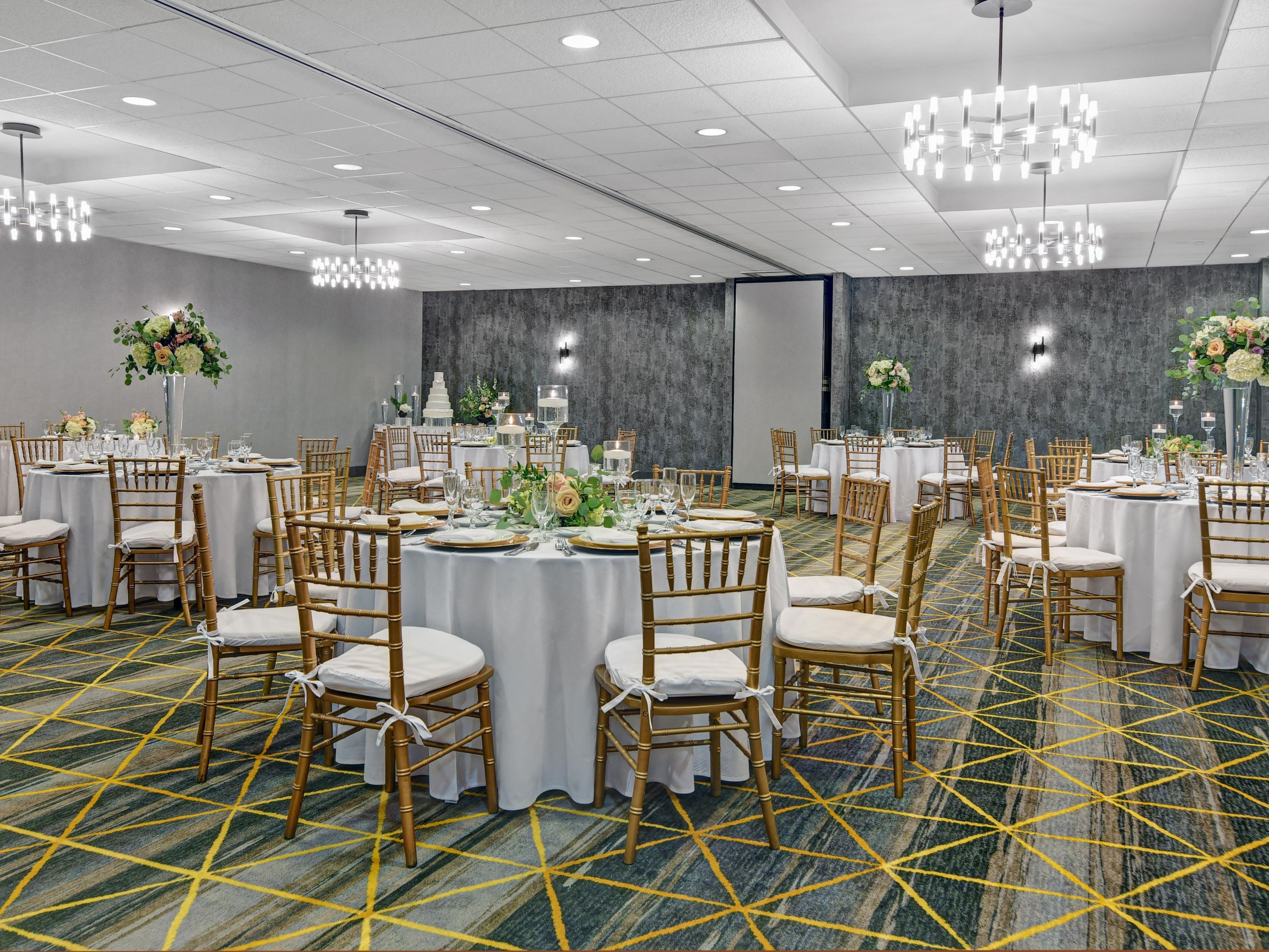 Host events in our elegant Empress Ballroom, accommodating up to 300 guests and perfect for weddings, conferences, and large gatherings. Offering a variety of meeting spaces, including breakout rooms, a private dining room, and a boardroom, each space is equipped with high-tech amenities and can be customized to meet your event’s specific needs.