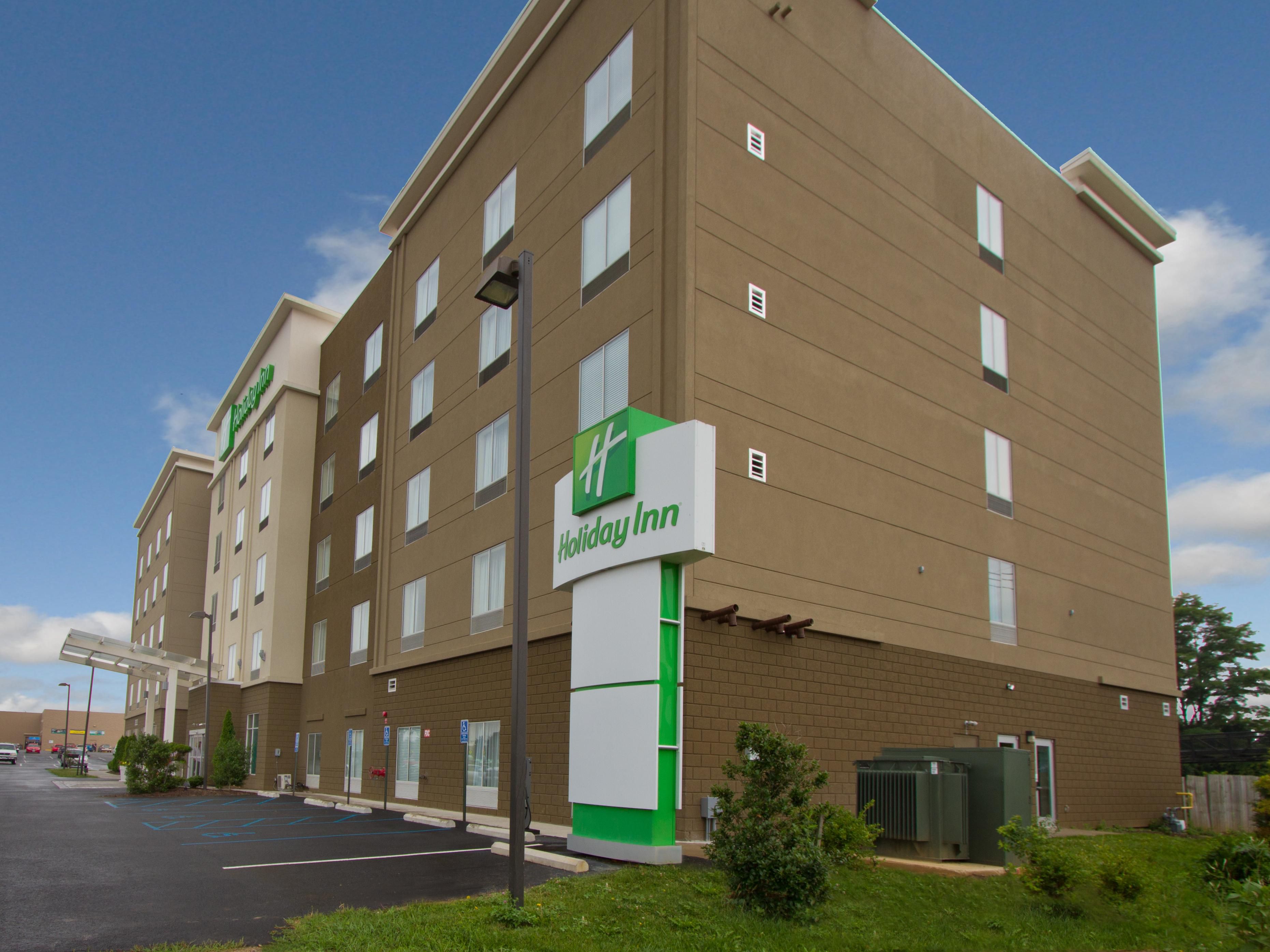 Our hotel is located in the heart of Christiansburg
