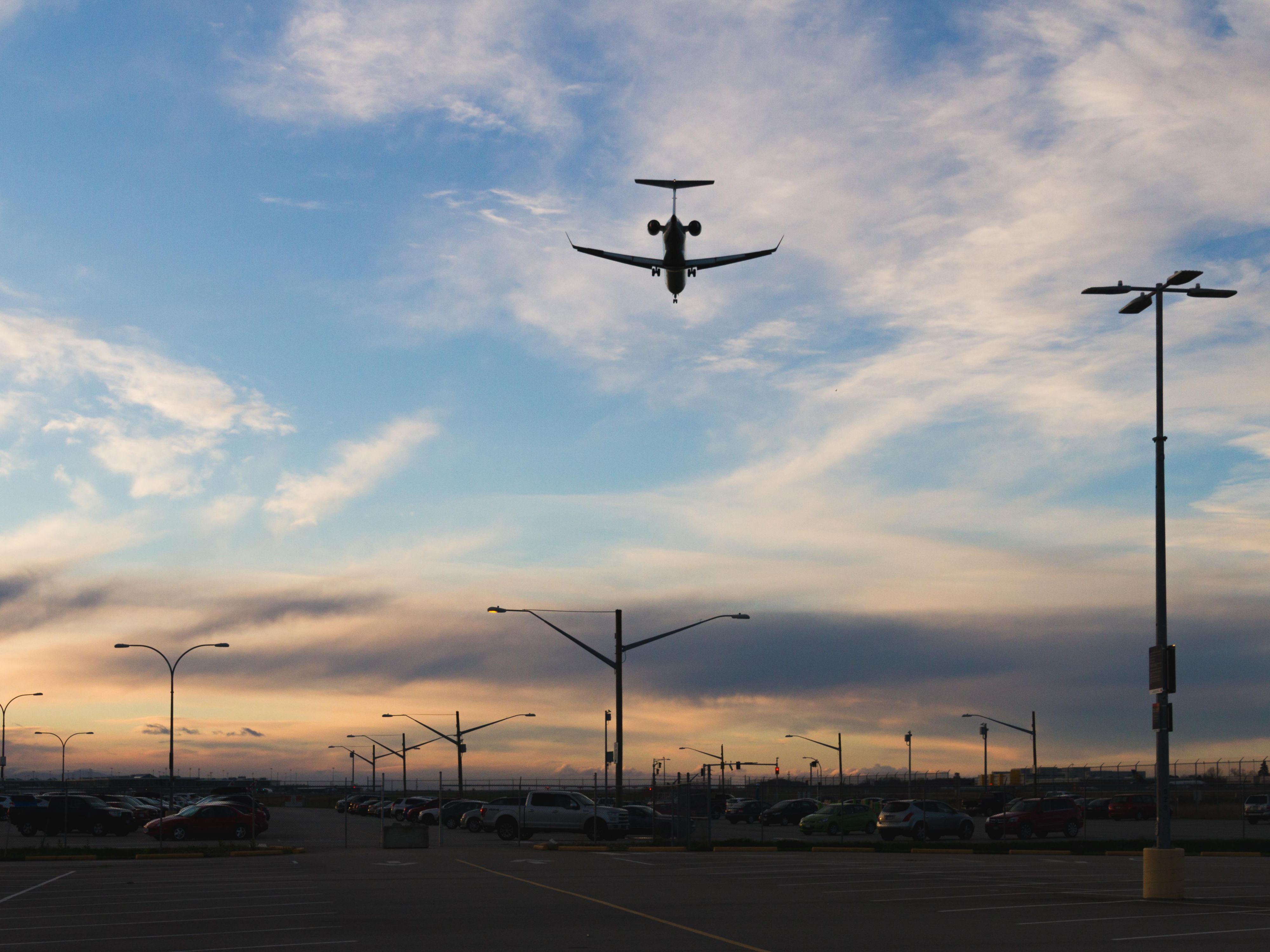 The Holiday Inn College Park is conveniently located just 5 miles from the Greenbelt Metro station, providing easy access to Washington, DC, and surrounding areas. Whether you're commuting for business or exploring the city’s top attractions, enjoy seamless travel connections from our hotel.