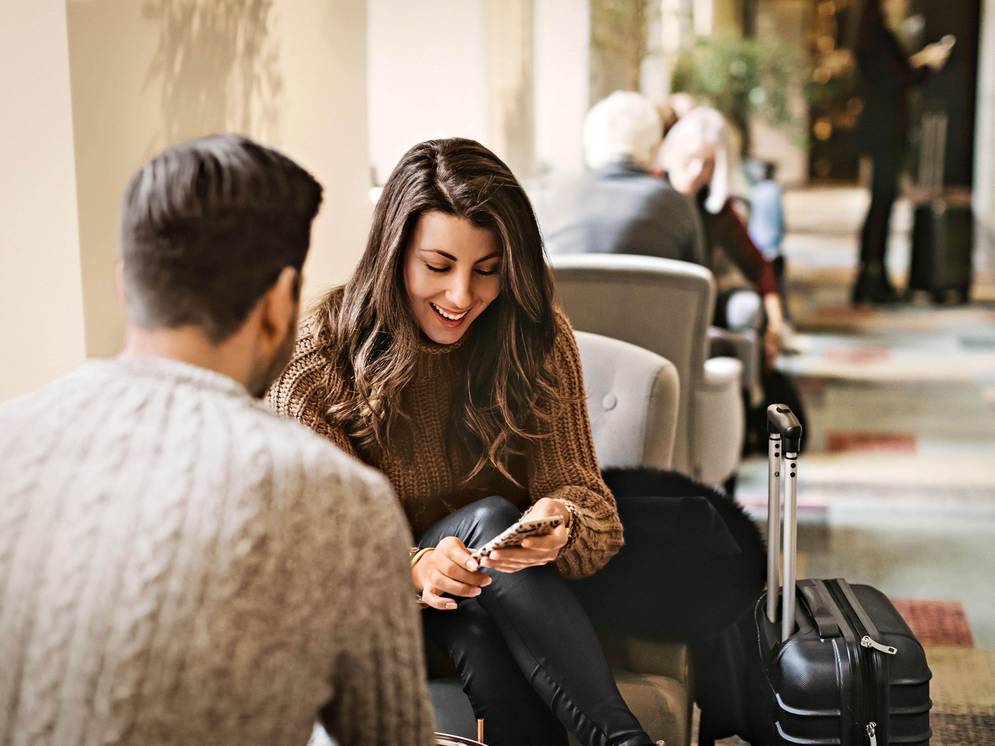 Located less than 8 miles from the University of South Carolina. This makes it a convenient option for those visiting the university for events, tours, or other activities. Go Gamecocks!