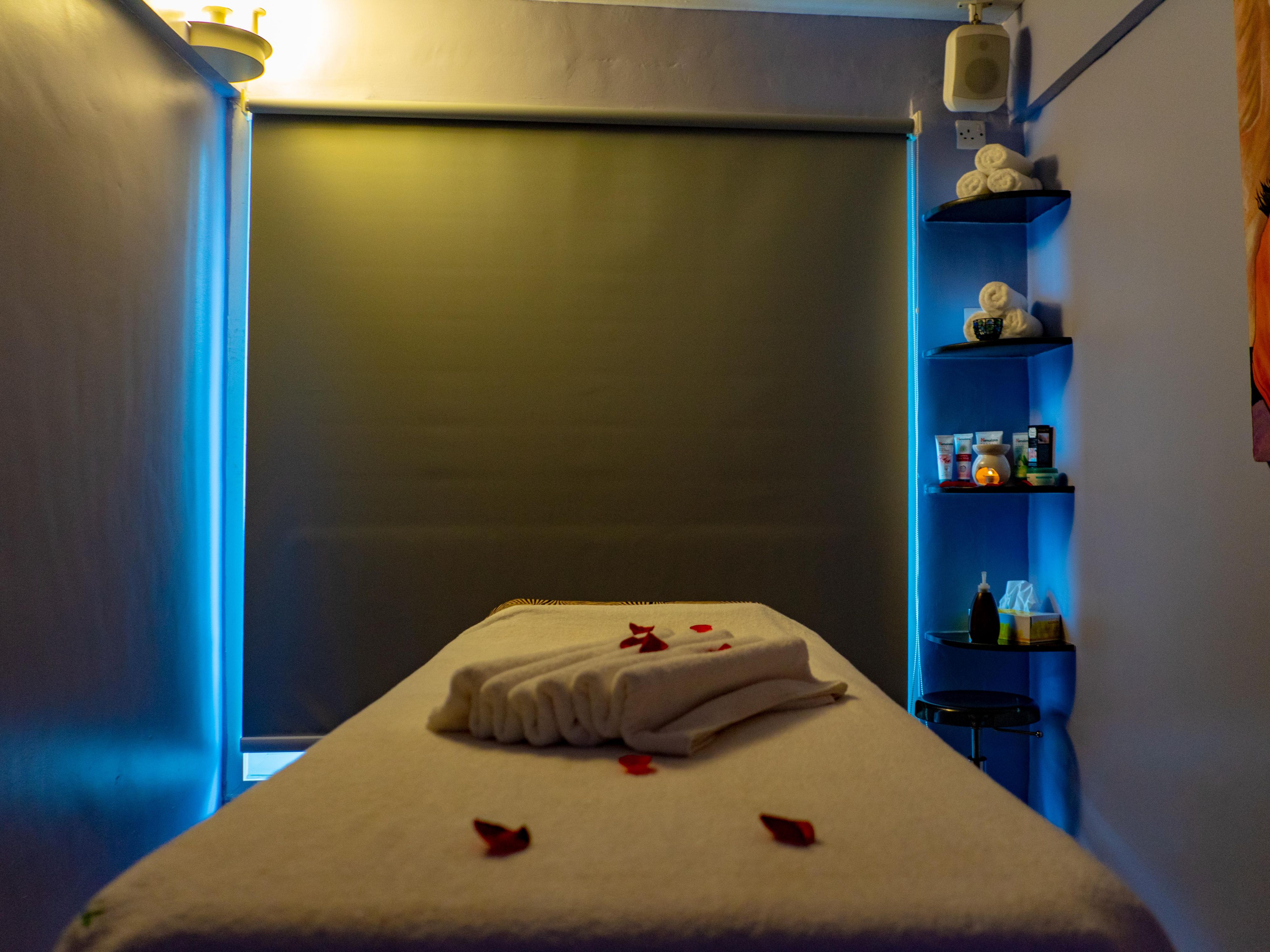 You can get relaxed out of your whole day stress at our Spa Centre on the second floor, providing a variety of massages with Ayurveda technique, Steam and Sauna rooms ready to serve you.