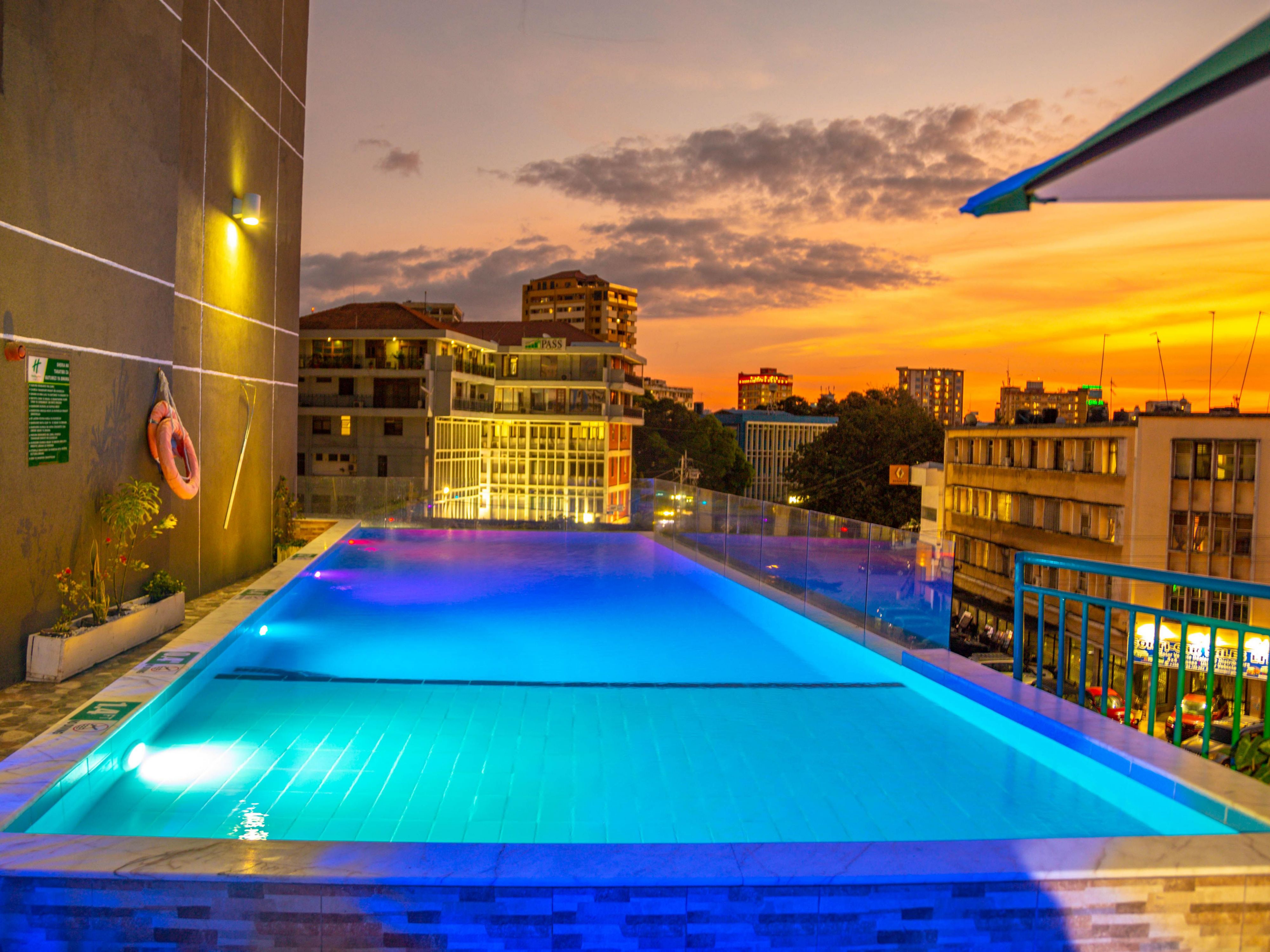 Get relaxed and enjoy the city view from our infinity swimming pool available on the third floor, which can be accessed all day for our in-house guests.