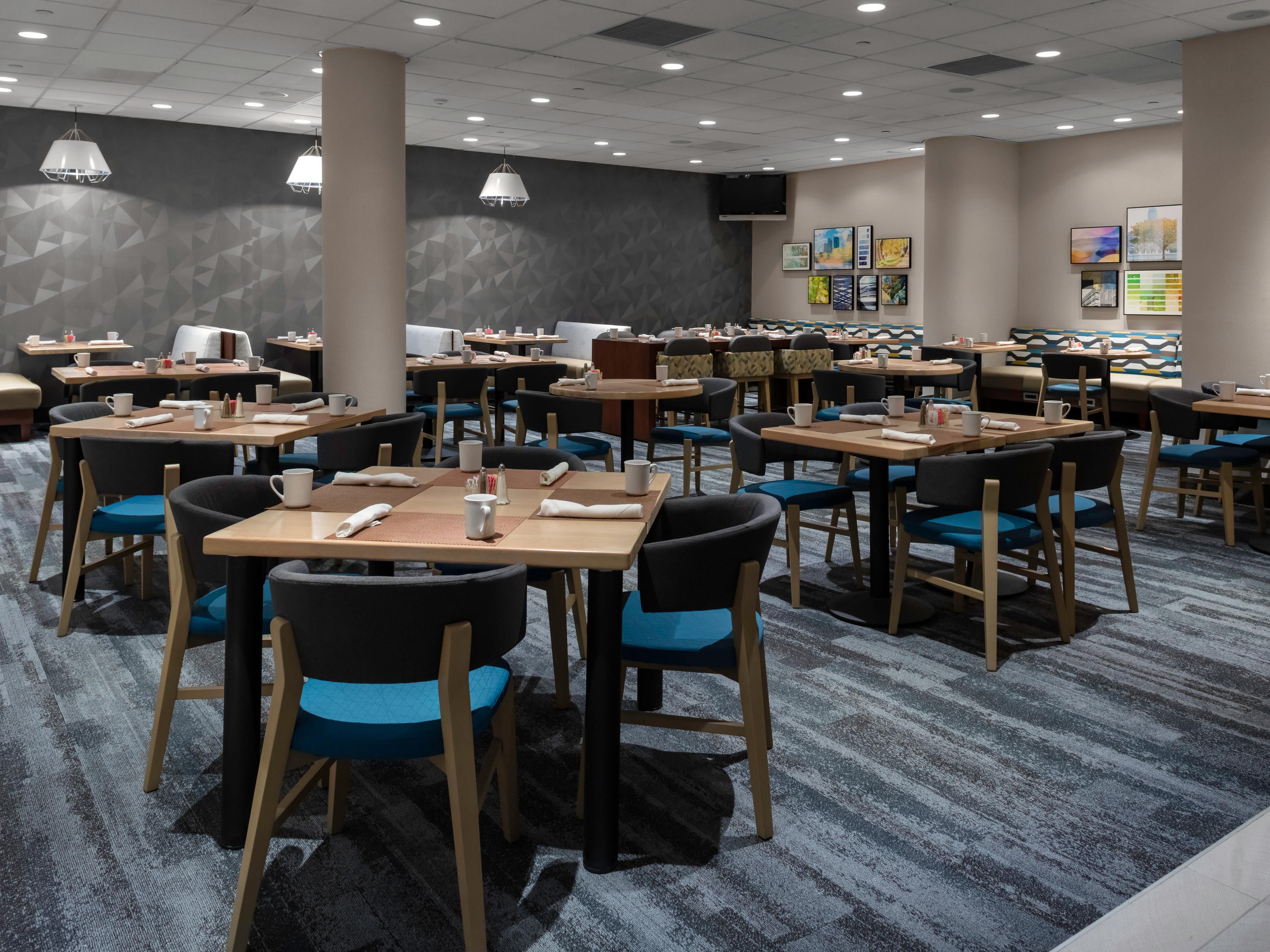 Nook is open for breakfast daily. Our restaurant partner, Bamboo, is open for lunch & dinner. Bamboo features fine Asian cuisine and a Sushi bar.