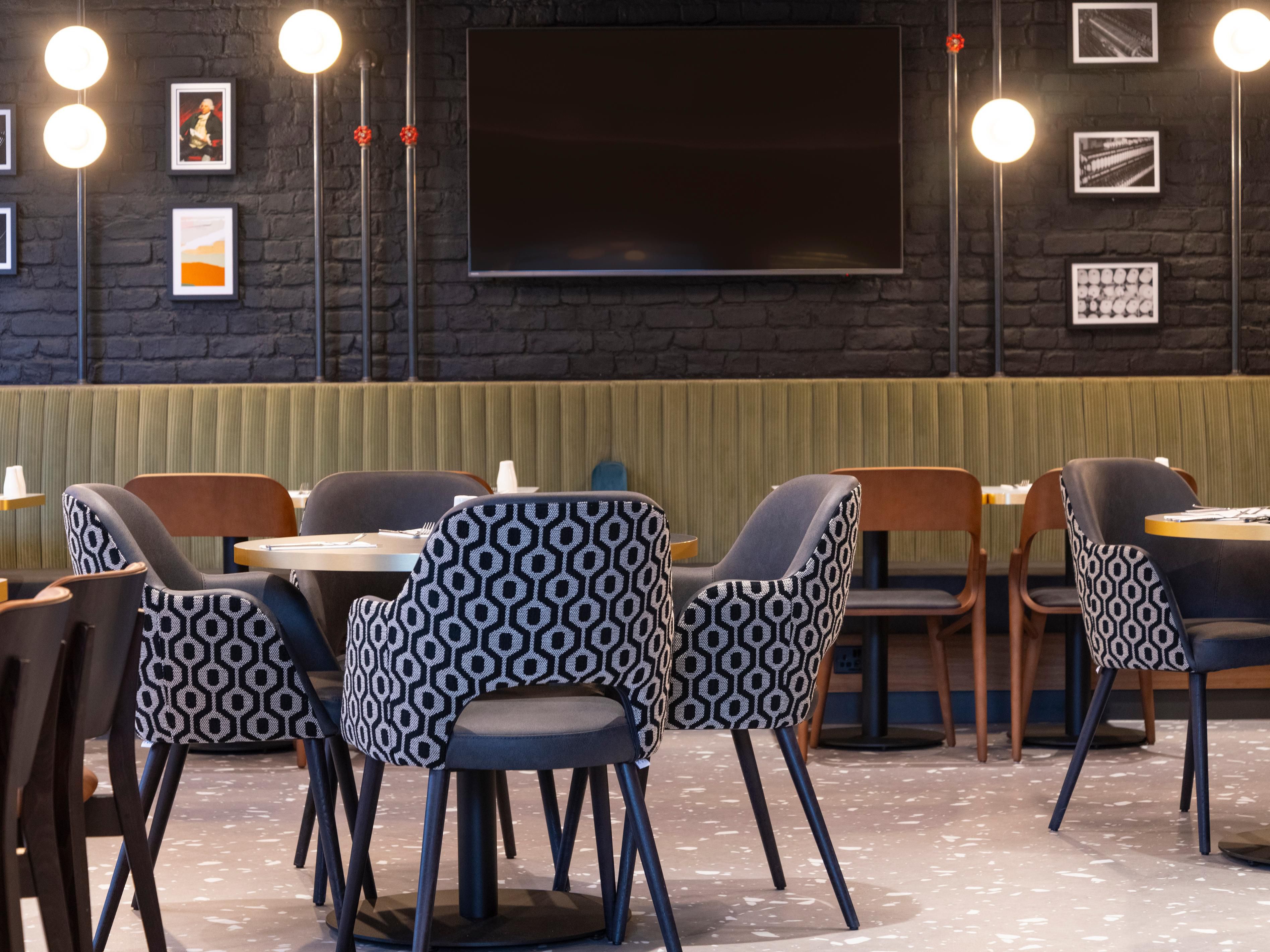 Eat, drink and be merry with festive celebrations at The Engine Room at Holiday Inn Derby - Riverlights! Our exclusive, seasonal sharing platters are available throughout December in The Engine Room 