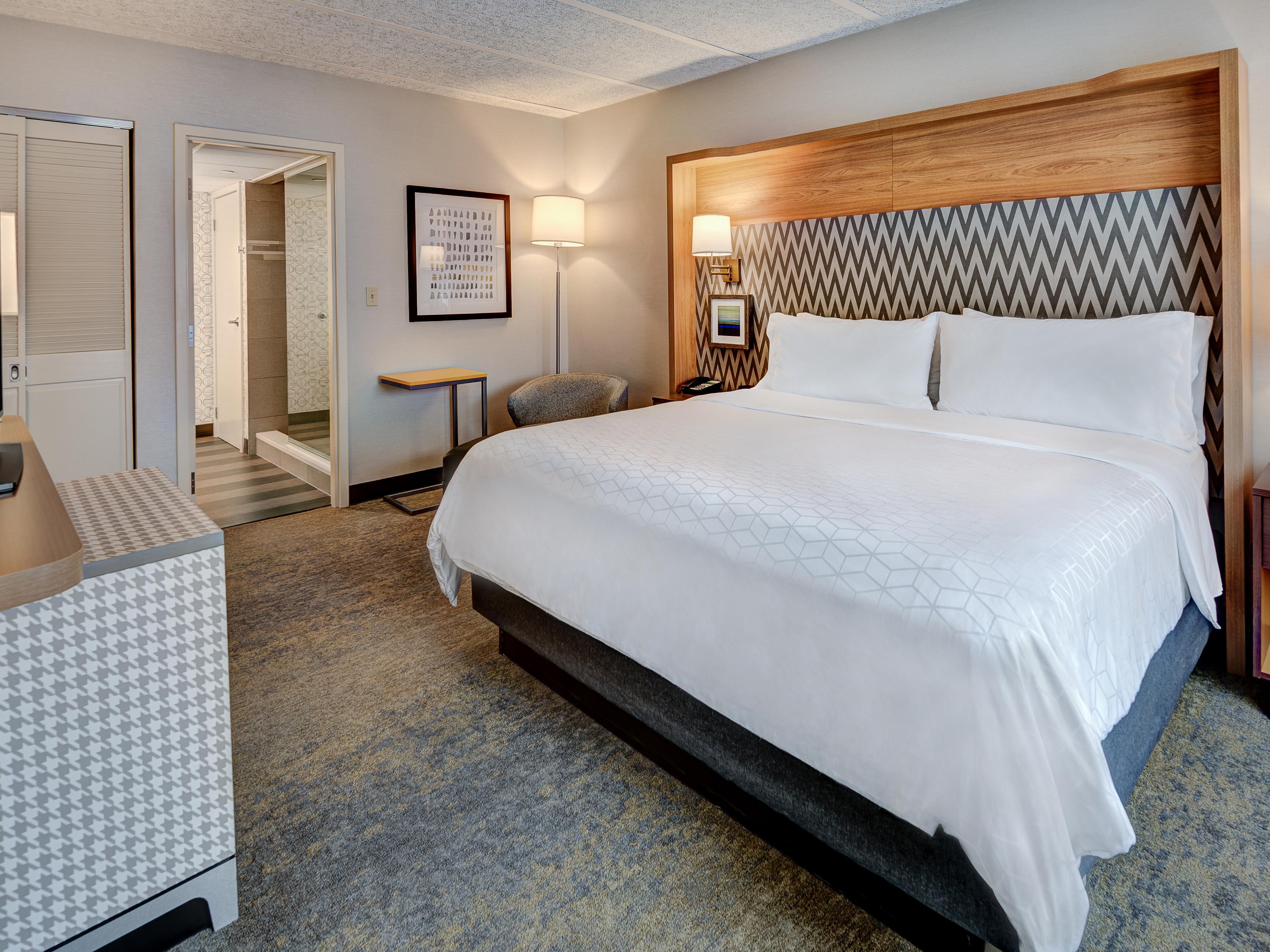 Elegant and Modern Presidential Suite Bedroom