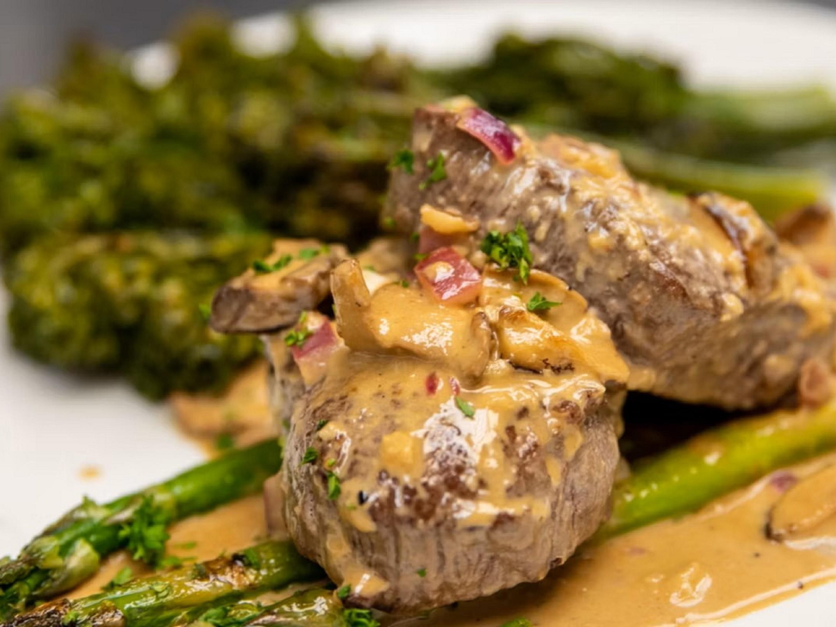 Celebrate the holiday season at Johnny’s Italian Steakhouse! Treat your loved ones to our gift cards for a memorable dining experience. Johnny’s features delectable dishes paired with an exceptional wine menu recognized by Wine Spectator. Join us for breakfast, lunch, or dinner and create cherished memories this season! Reservations Encouraged!