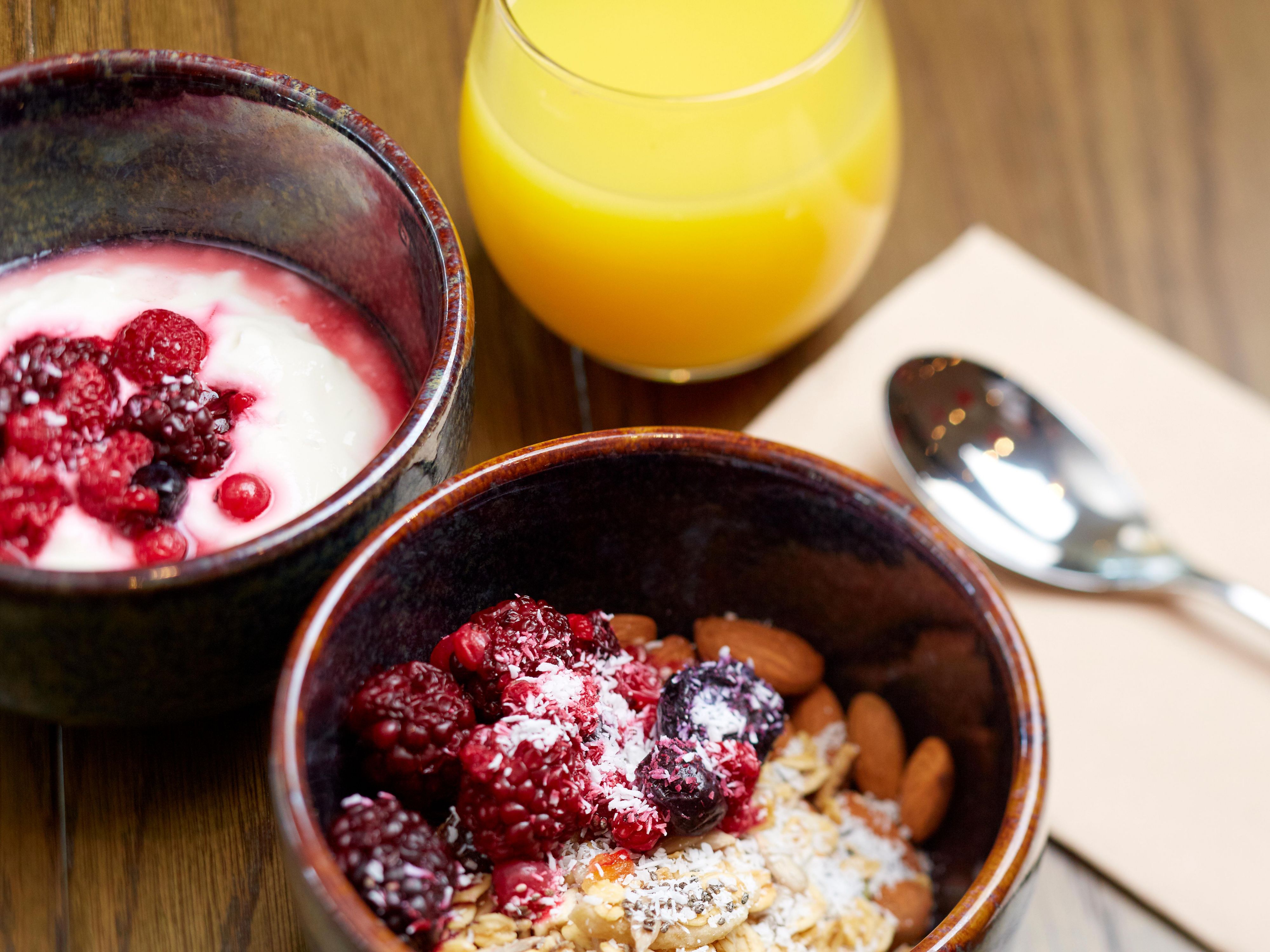 At Holiday Inn Express Adelaide City Centre we know what matters for an unforgettable Adelaide adventure. Spend your money on experiencing the destination and let us take care of the things that matter most, like giving you Free Daily Express Start Breakfast and WIFI during your stay. 