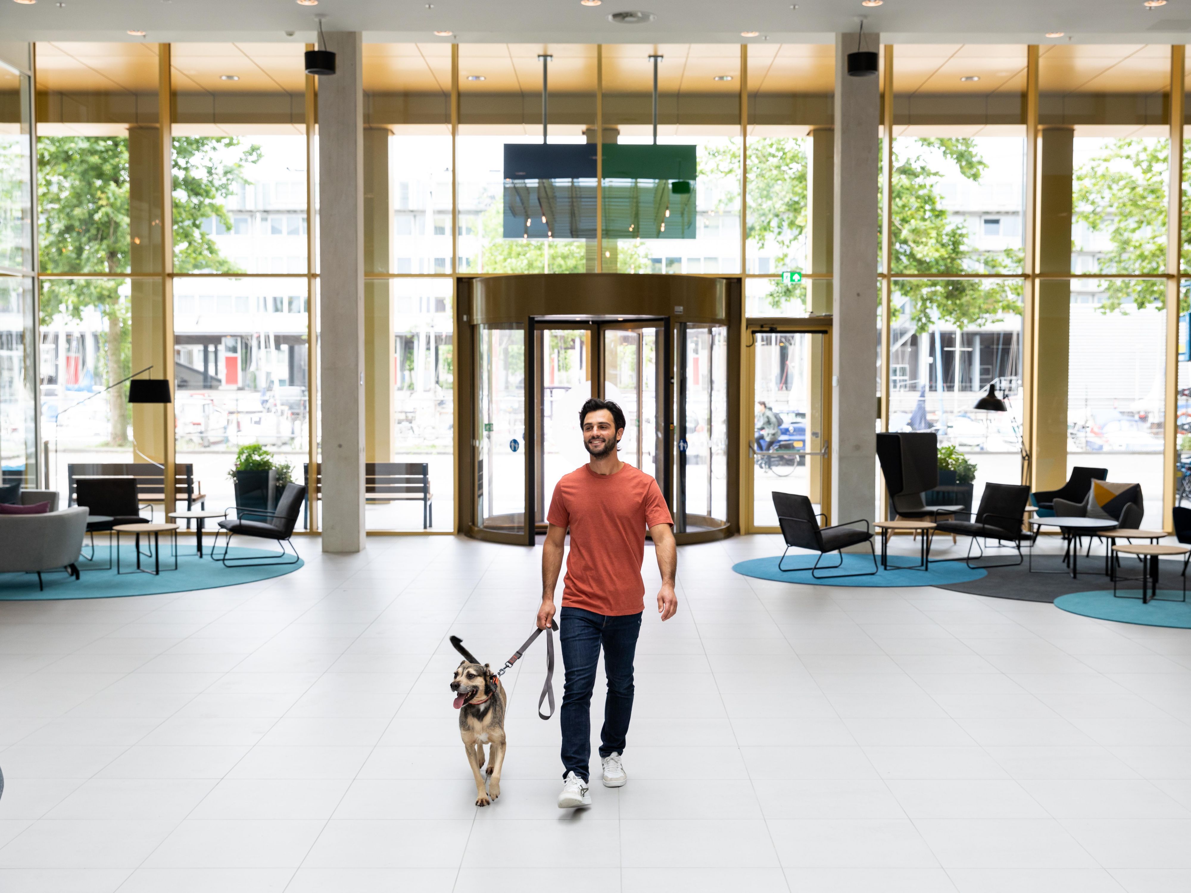We welcome your pets at Holiday Inn Express Amsterdam - North Riverside for 25€ per night. You and your furry friend will feel at home in our comfortable hotel rooms. We offer a designated pet walking area and a restaurant with a pet-friendly outdoor dining area. Add a pet reservation when you book your stay.