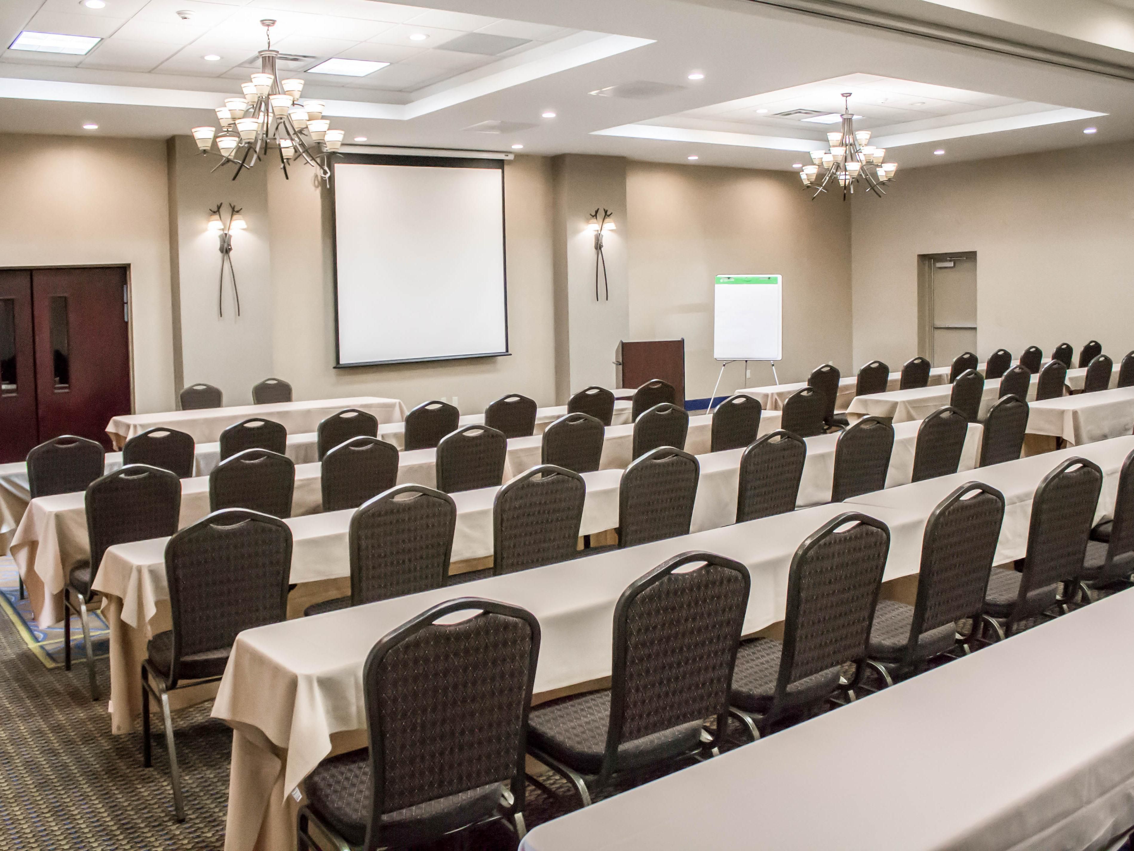 We are not your ordinary Holiday Inn Express - we have over 3,200 square feet of meeting space.  If your meetings need a General Session, breakouts, or meals, we can arrange and execute a perfect meeting plan. Holiday Inn Express - Albany - Wolf Road has so many options, you will feel as if our property was built with you in mind.
