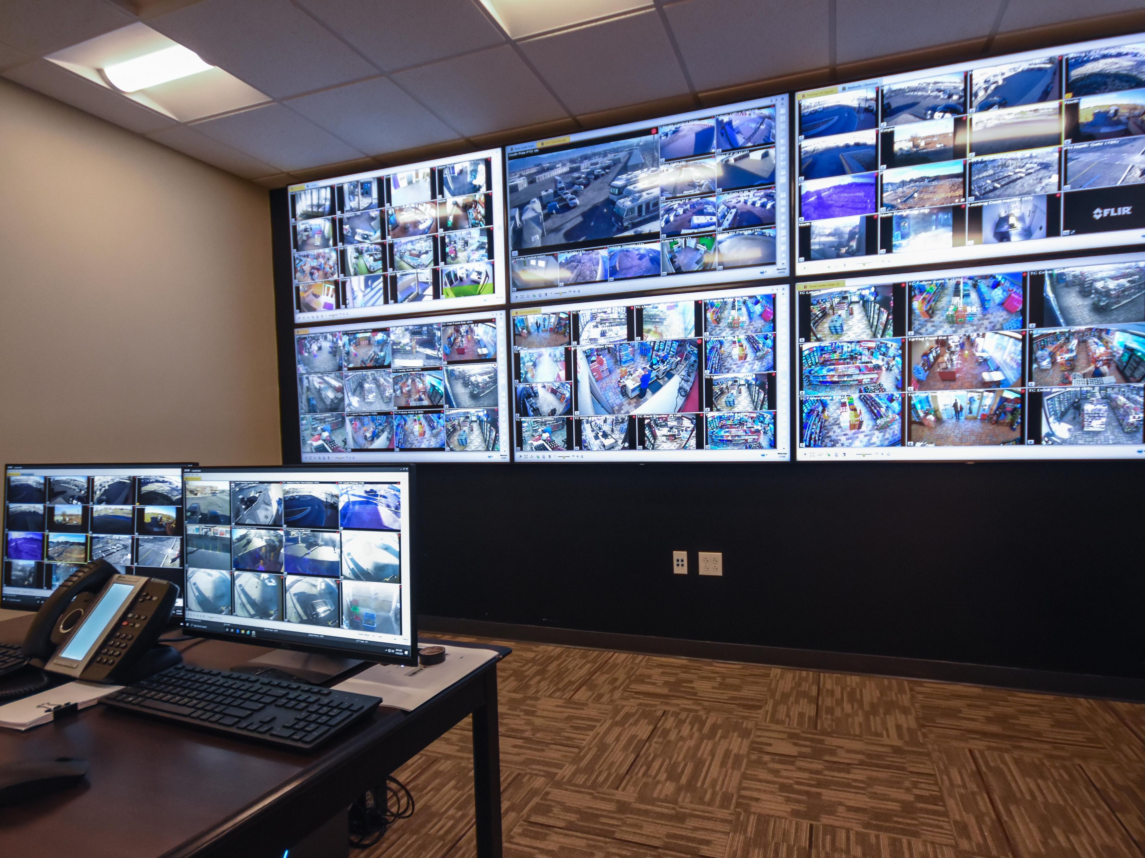 In addition to our live professional security patrols, our 24/7 security command center is equipped with a powerful video surveillance system and is located adjacent to the hotel and park area in the center of the nearly 80-acre Campus. It ensures public safety throughout the vast cultural, entertainment and office complex.