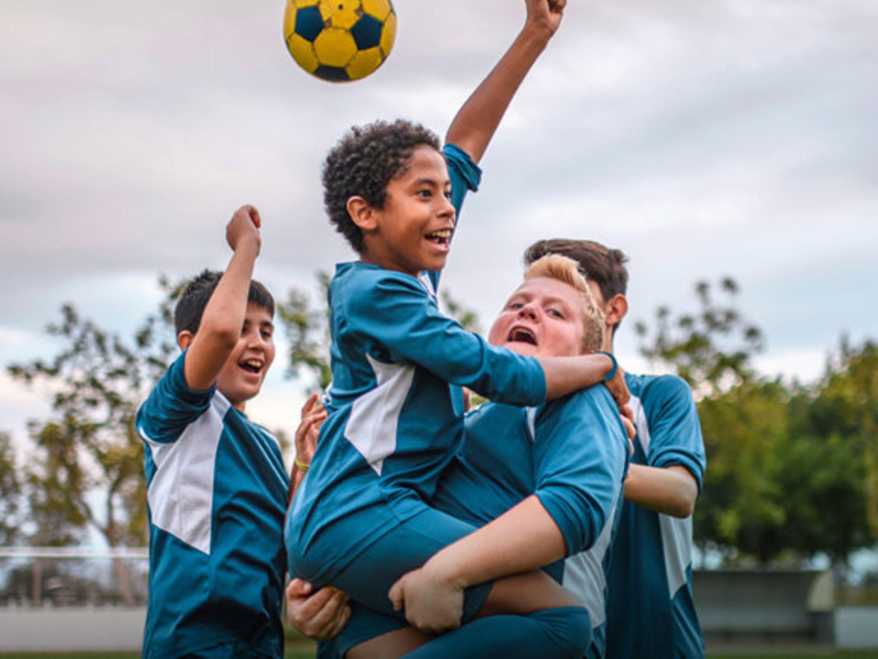 Contact us to book your sports team room block. We are minutes away from the local sports venues. Your team will love our free hot buffet breakfast & great indoor pool!