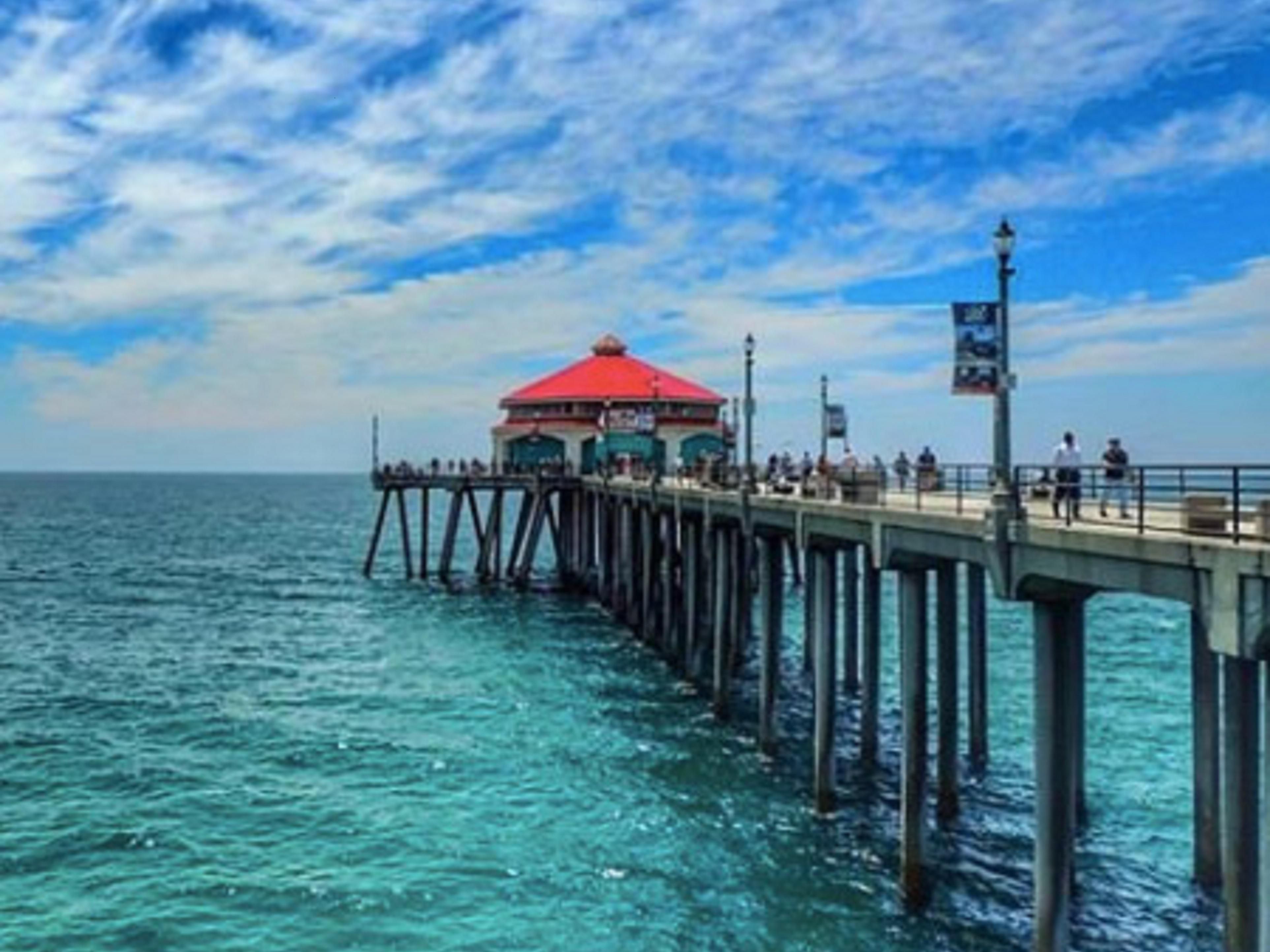 Spend the day at one of our many local beaches in the area such as Newport Beach and Huntington Beach. Enjoy swimming, surfing, bike rides and walks along the beach. Book your room today and get an early start to fun!