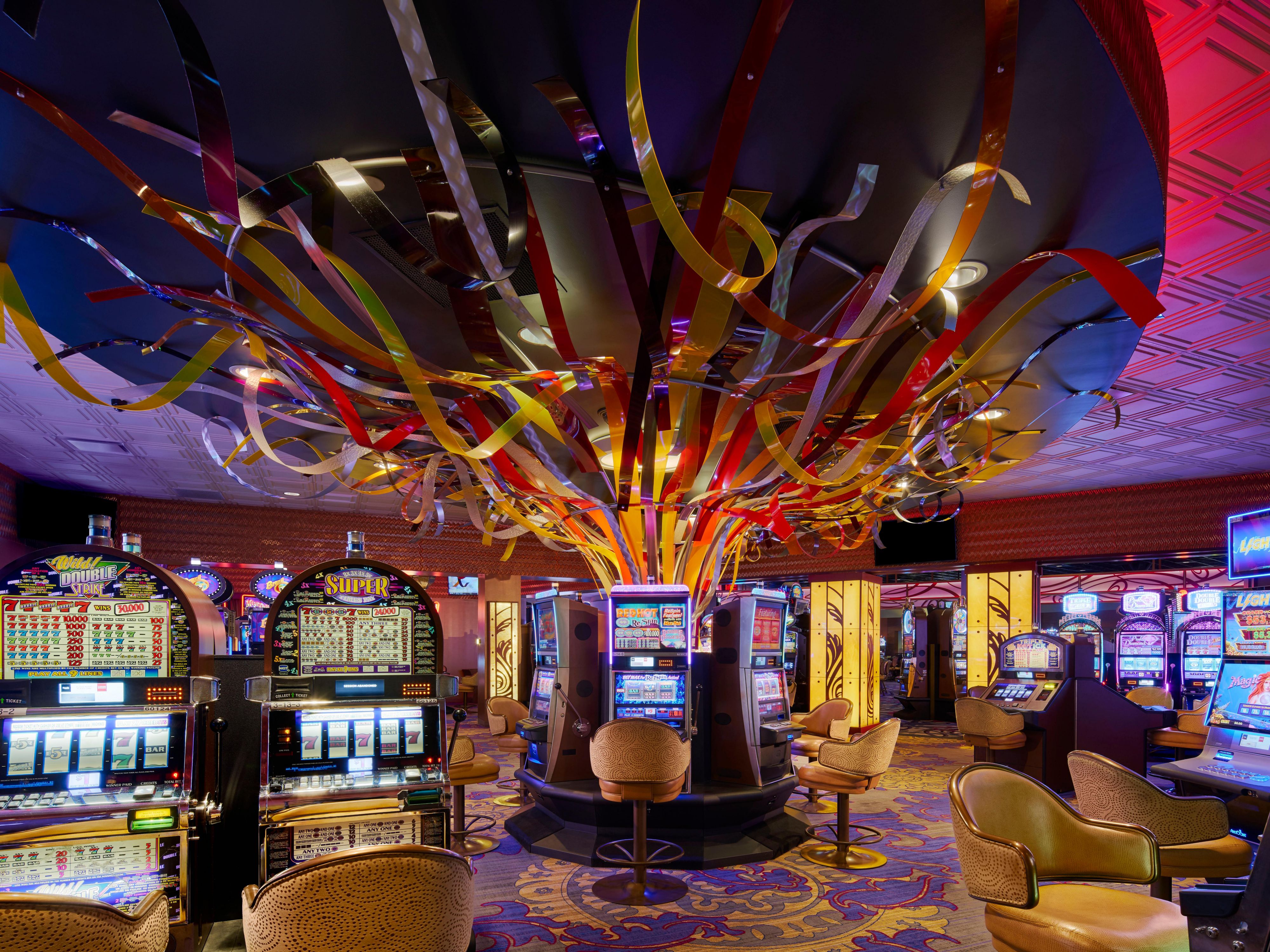 Casino Shuttle is now open limited hours! Friday and Saturday hours of operation are 4p-12a only. Call 765-609-4667 for your ride today!