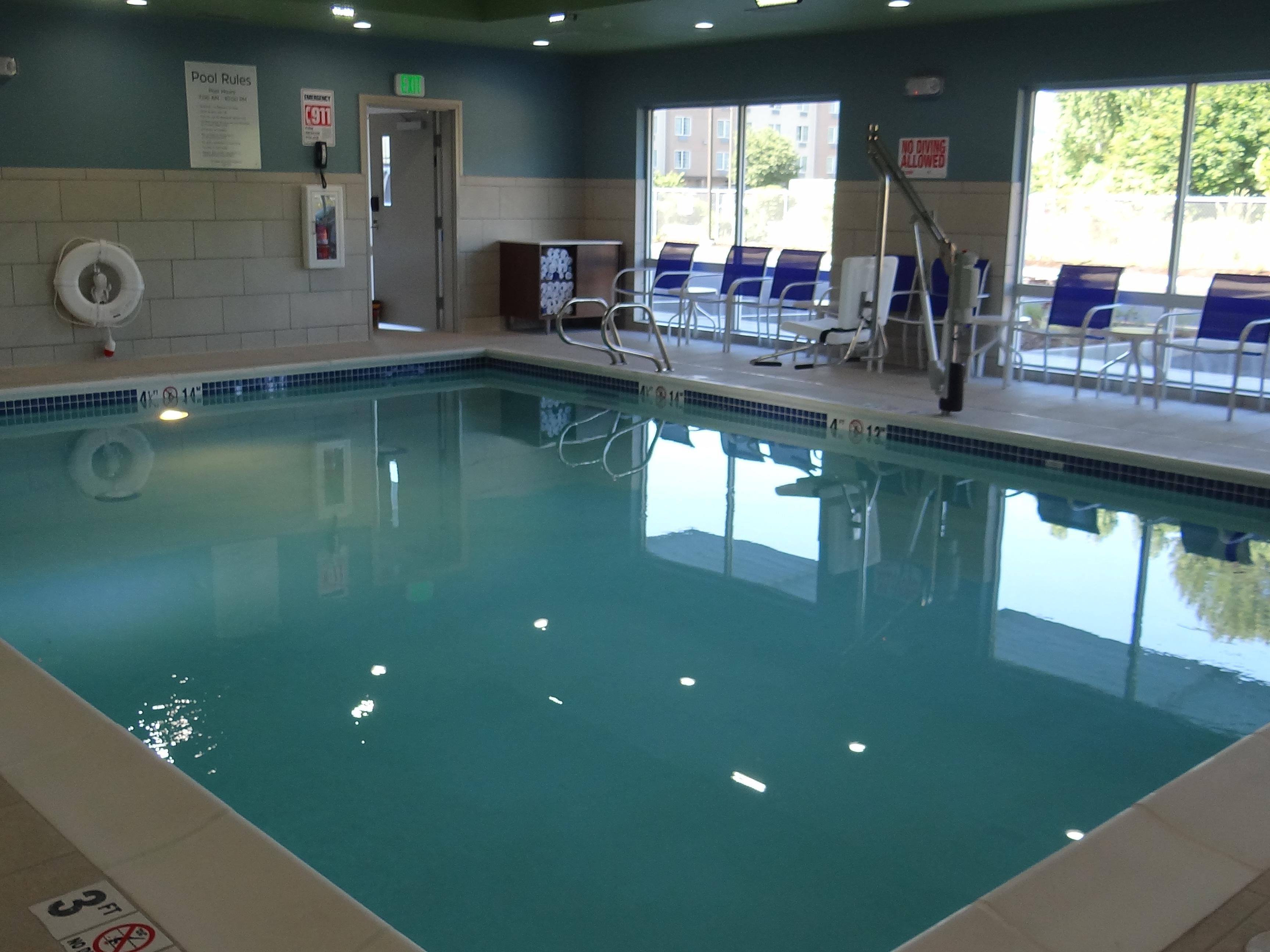 Come relax, play with the kids, or get your aquatic workout on! Our pool is open from 7am until 10pm. 