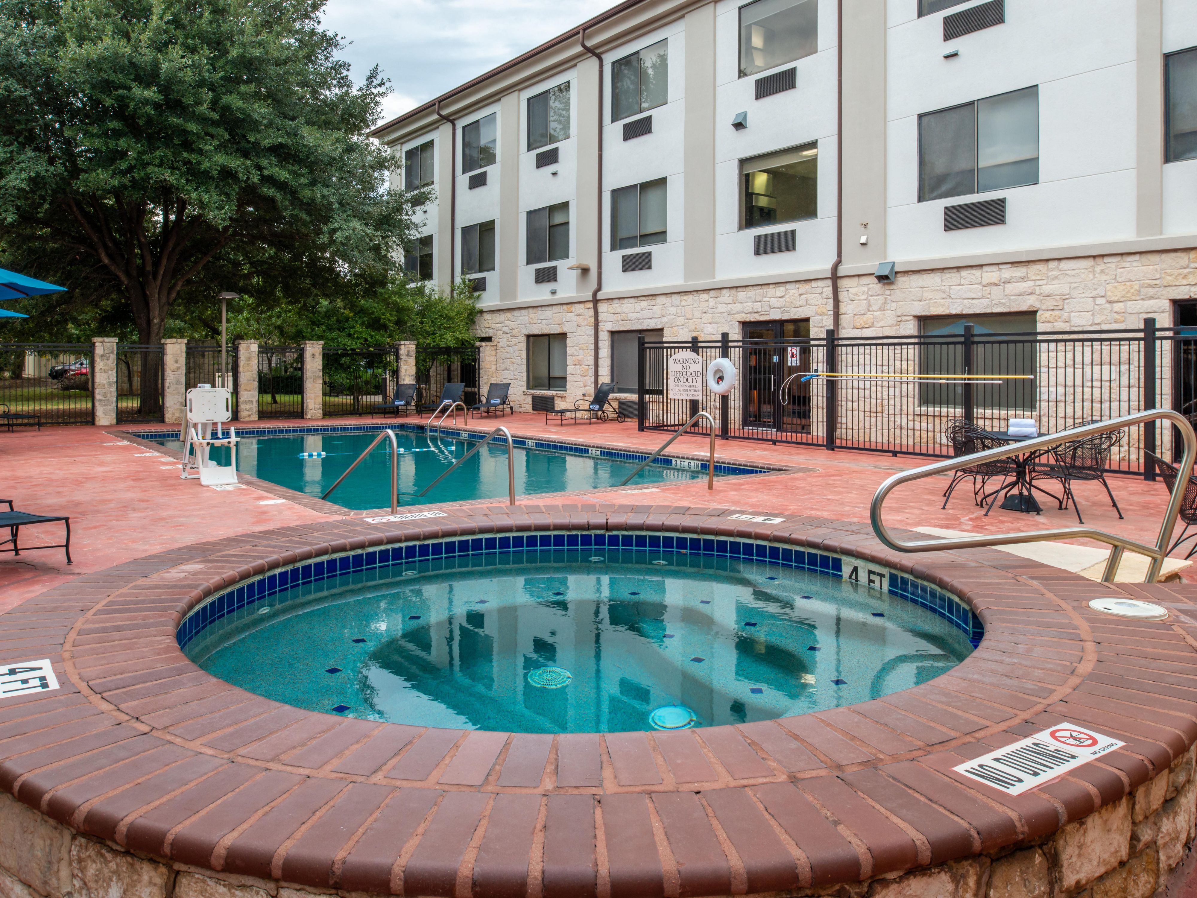 Splash around in our refreshing outdoor pool on a hot day.