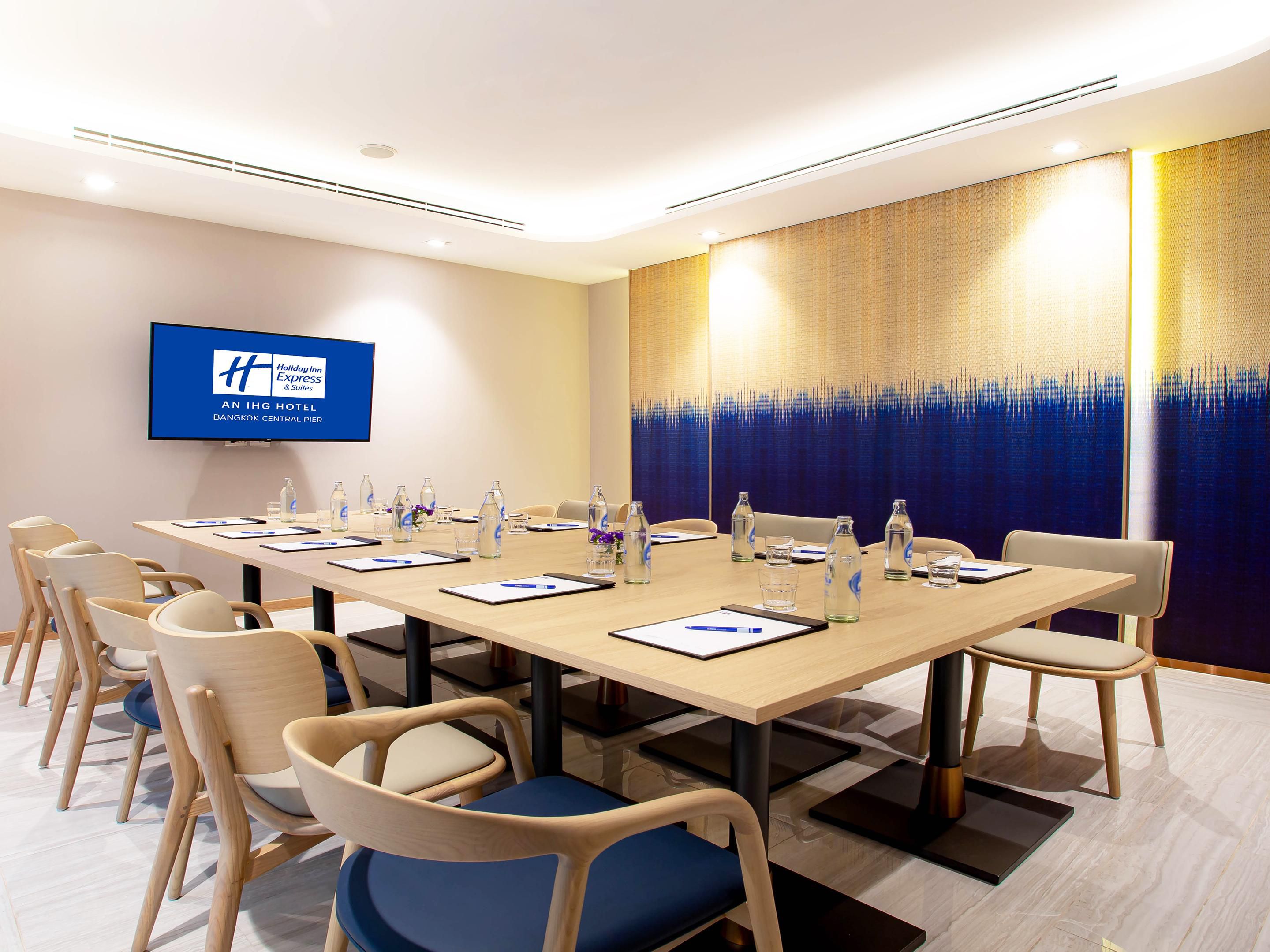 Boardroom and meeting spaces when you need to get business done, but want to stay close to your room.