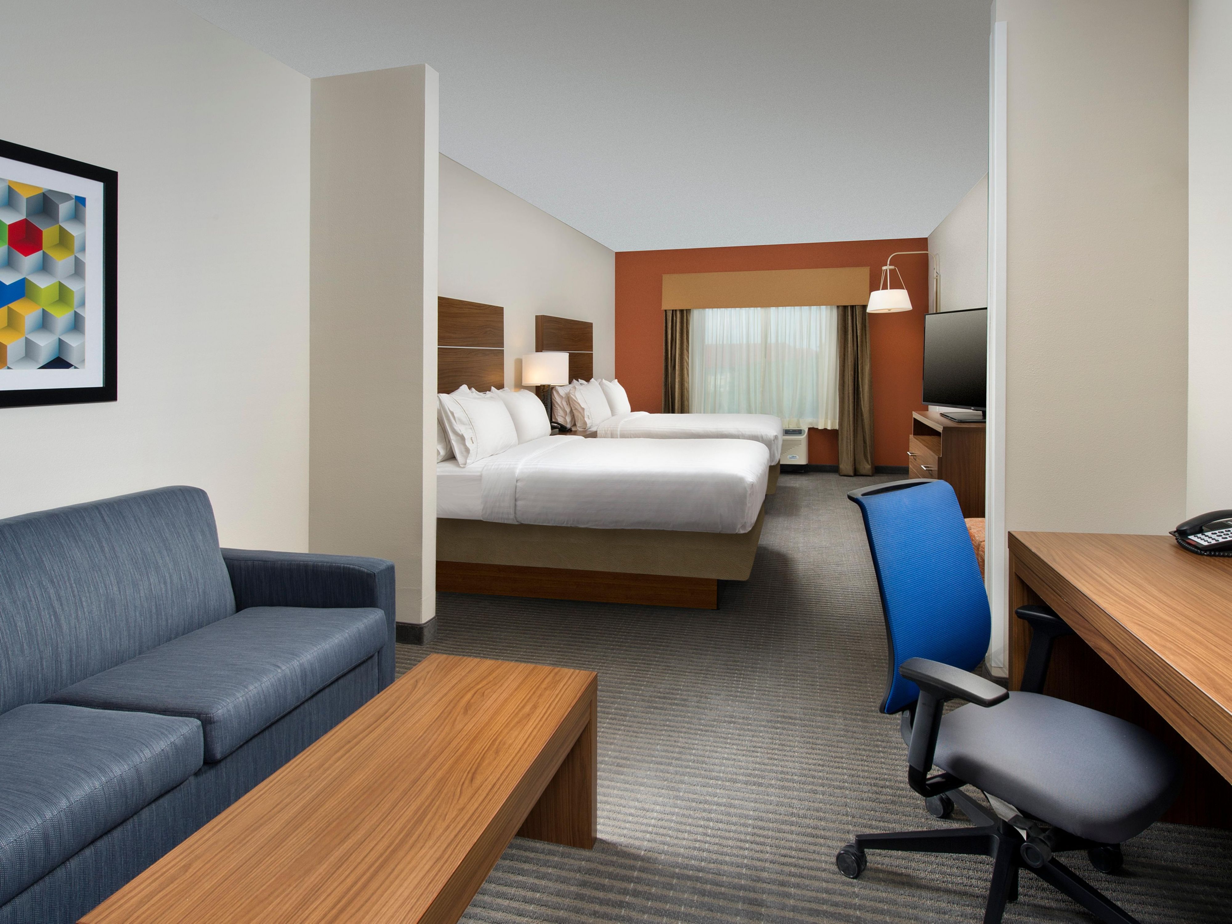 2 Queen Bed Guest Room Suite