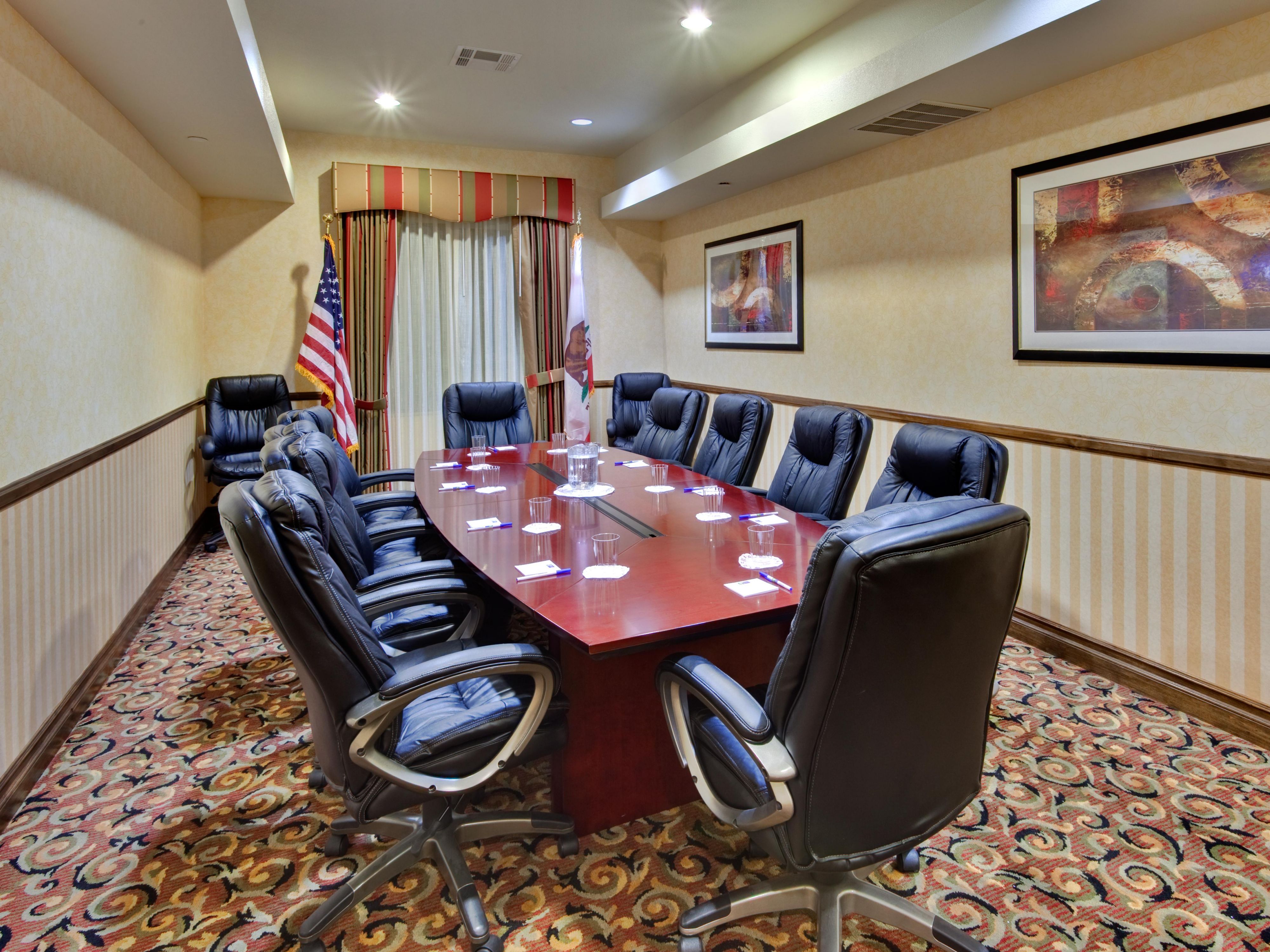 Elevate your next business meeting or social event in our versatile Beaumont venue, featuring 2,426 sq. ft. of flexible space divisible into three rooms. Enjoy customizable layouts, modern amenities, personalized service, and complimentary Wi-Fi, making it the perfect setting for everything from impactful presentations to intimate gatherings.