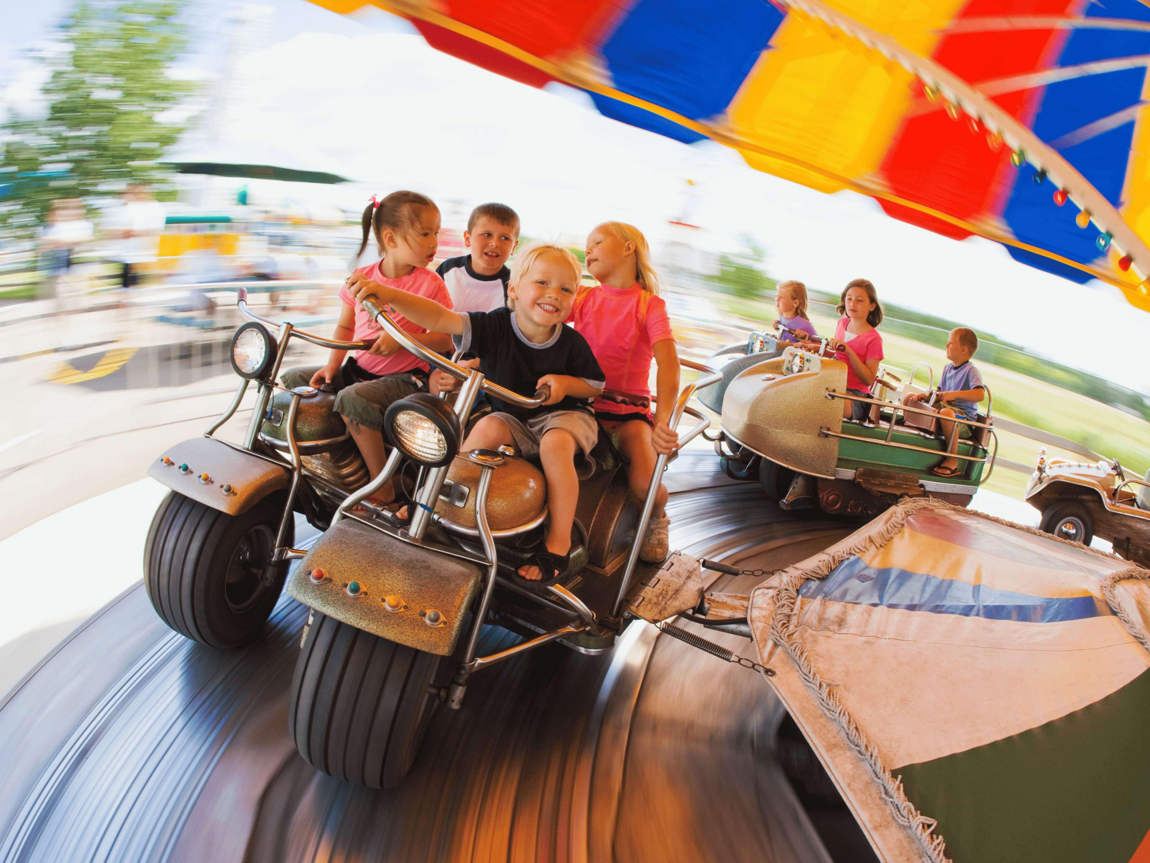 The San Mateo County Fair returns June 5–14, 2026, bringing family fun, live entertainment, thrilling rides, and delicious food to the Bay Area. Enjoy concerts, exhibits, and carnival games at this beloved annual celebration of creativity and community spirit in nearby San Mateo.