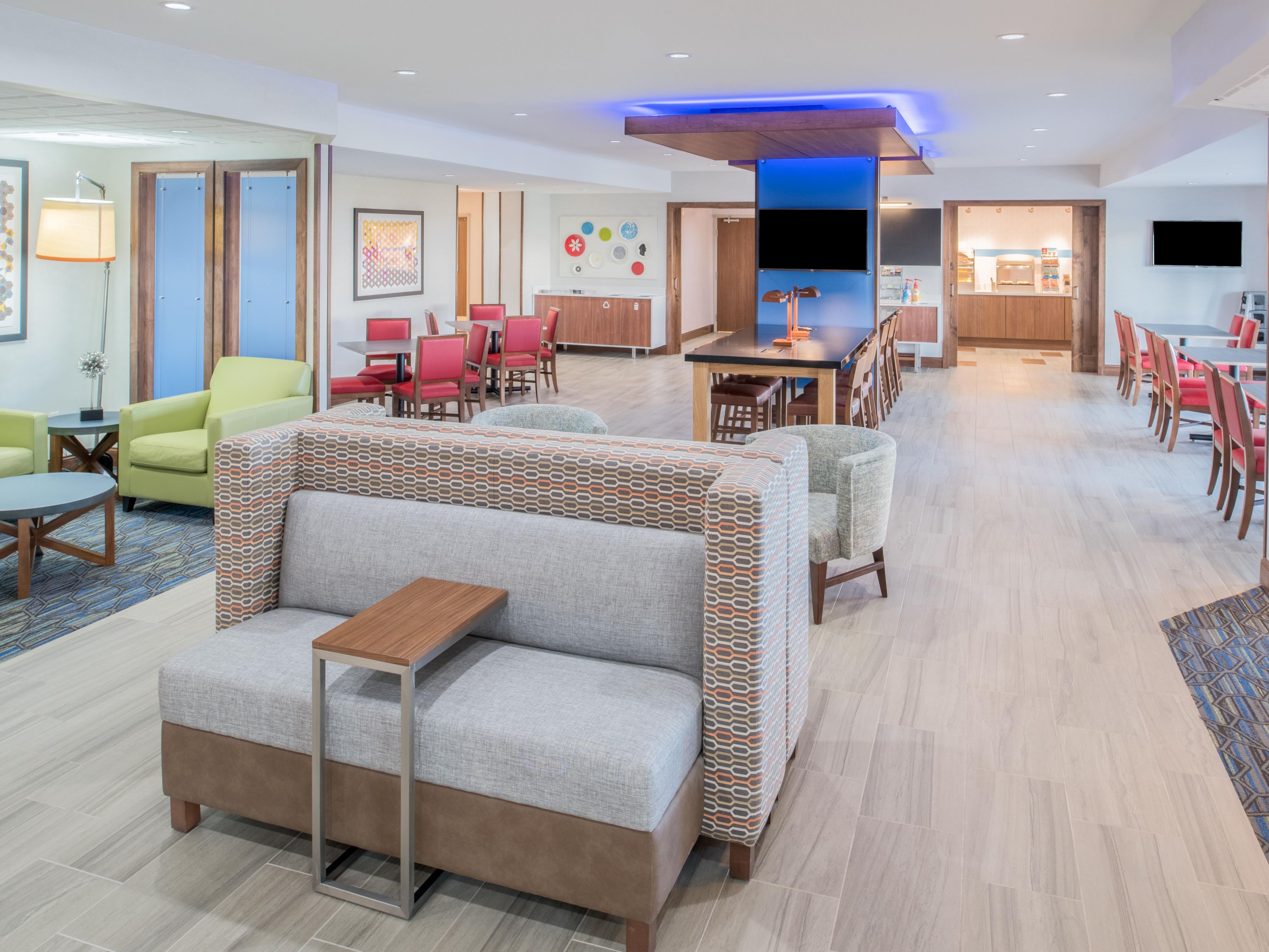 From our public areas to our guest rooms, our hotel has been fully renovated!