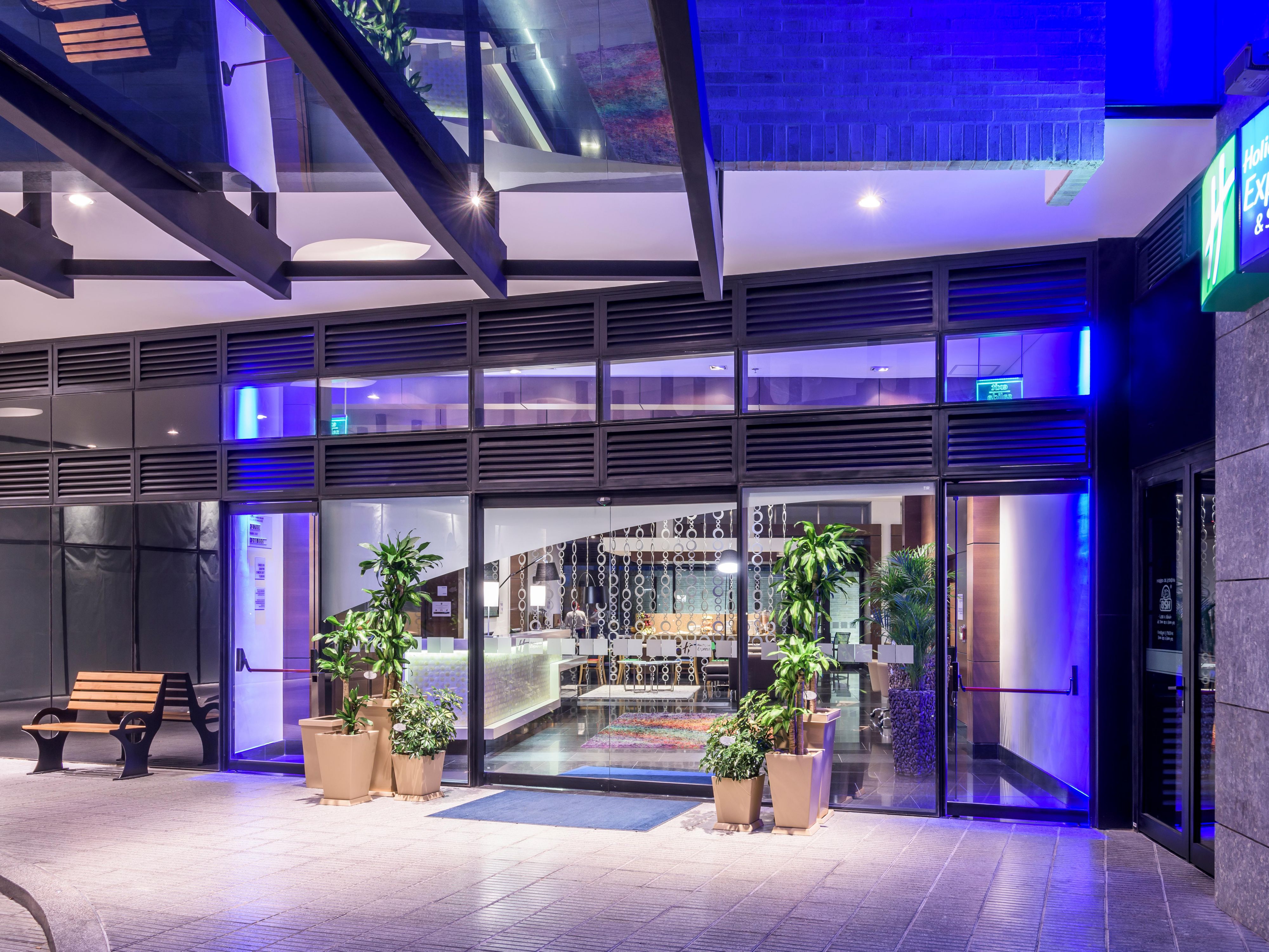 Hotel located near to the business company in Bogota