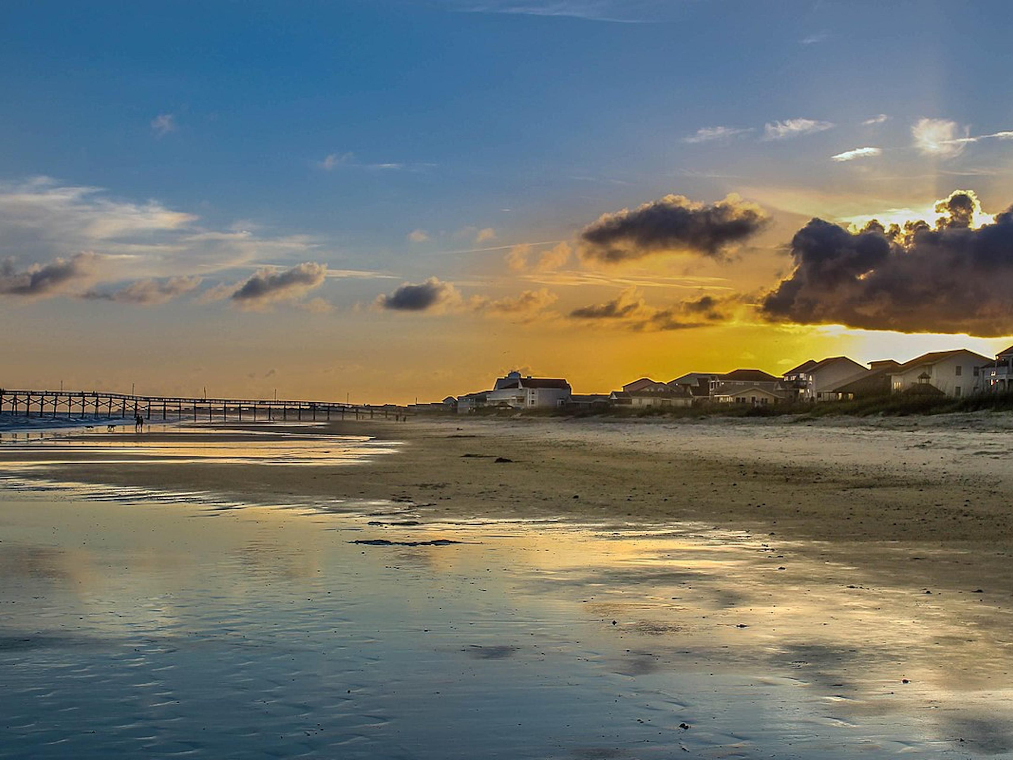 We are located just a few short miles from Southport's historic waterfront.  You can take advantage of delicious local cuisine, fantastic antiques shopping or hop the ferry for a quick ride to the aquarium at Fort Fisher.