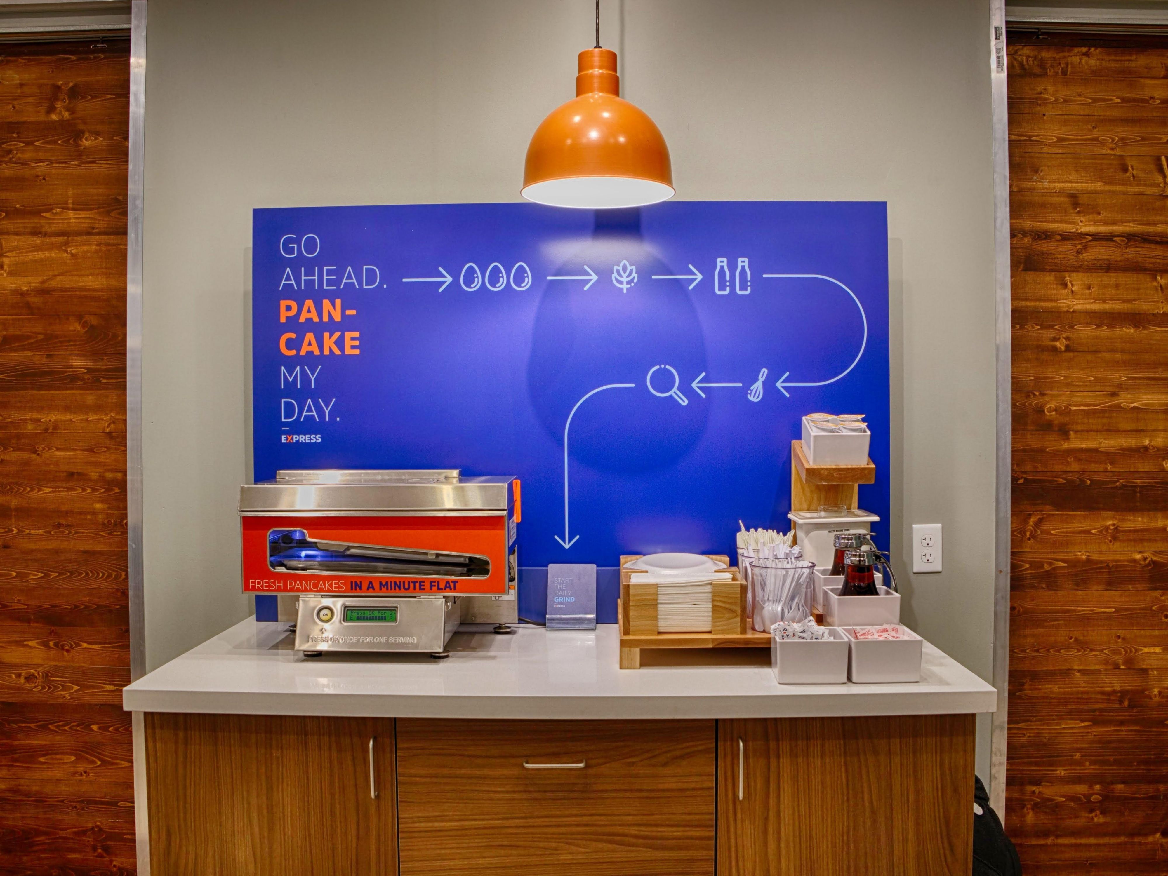 Kick start your day with our free Express Start Breakfast, with favorites such as eggs and bacon, hot pancakes, our signature cinnamon rolls, and fresh coffee.  Offered daily from 7am to 10am.