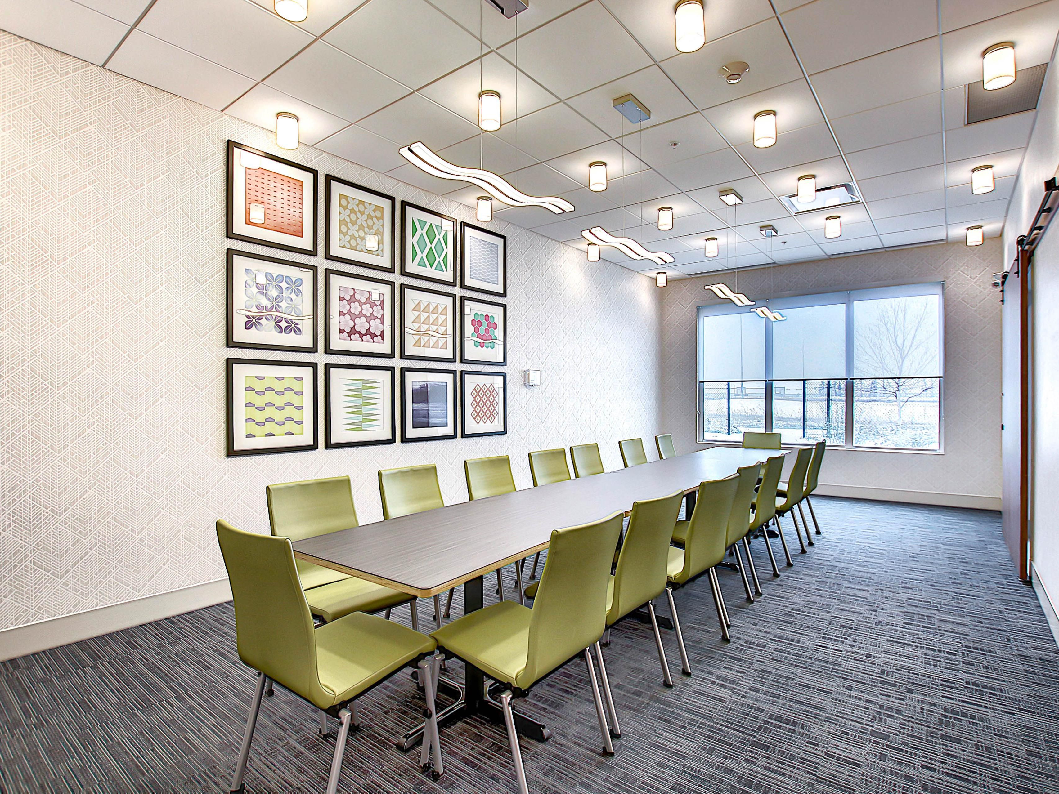 We've got 1500 square feet of fully flexible meeting and event space. Our contemporary, well-appointed meeting space can accommodate all of your meeting and event needs, whether it's 5 or 100 people. We follow strict health and safety measures to ensure you and your guests are comfortable and safe. Call us at 1-403-274-7800 for more information.