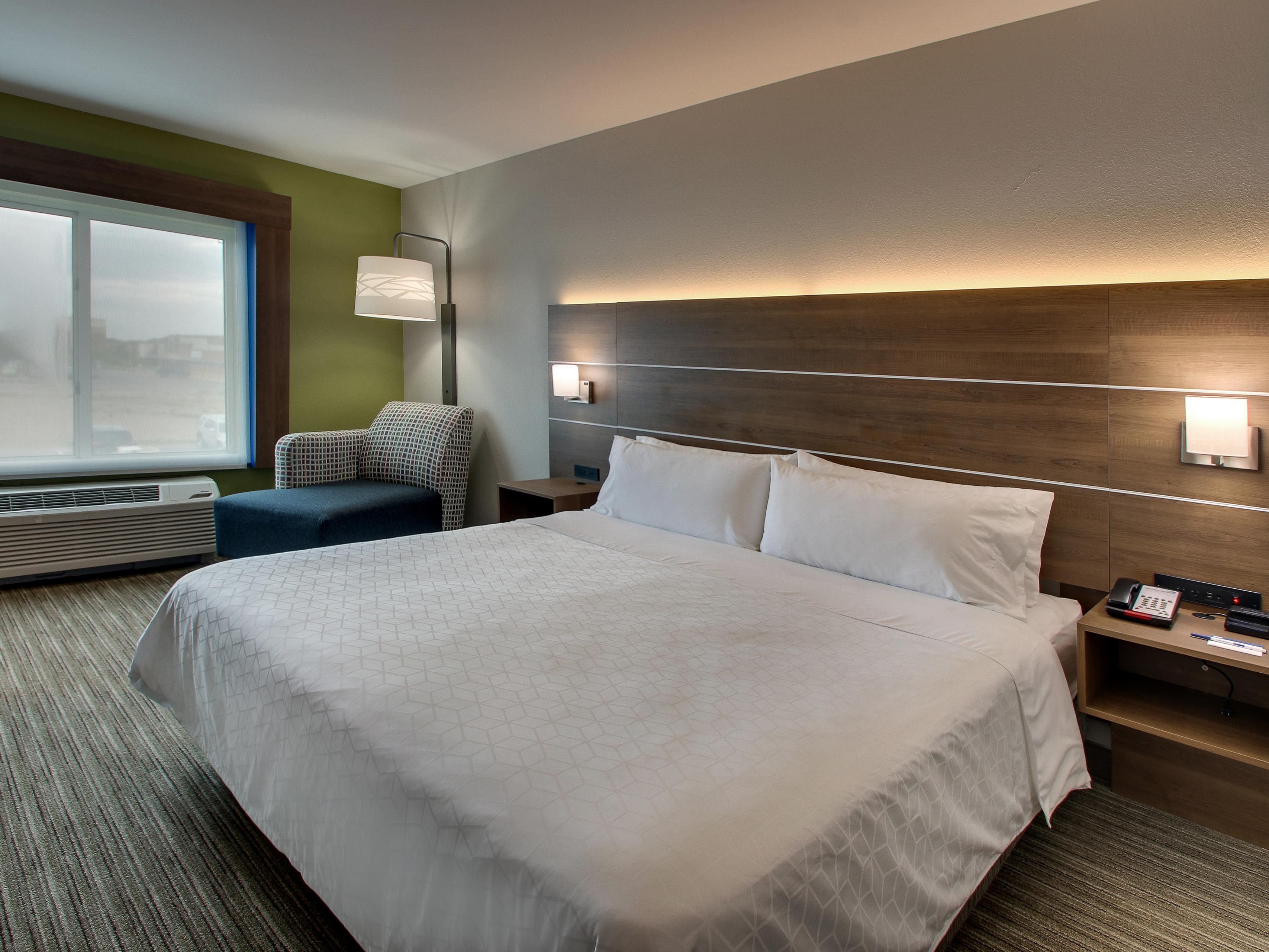 One King Bed Standard