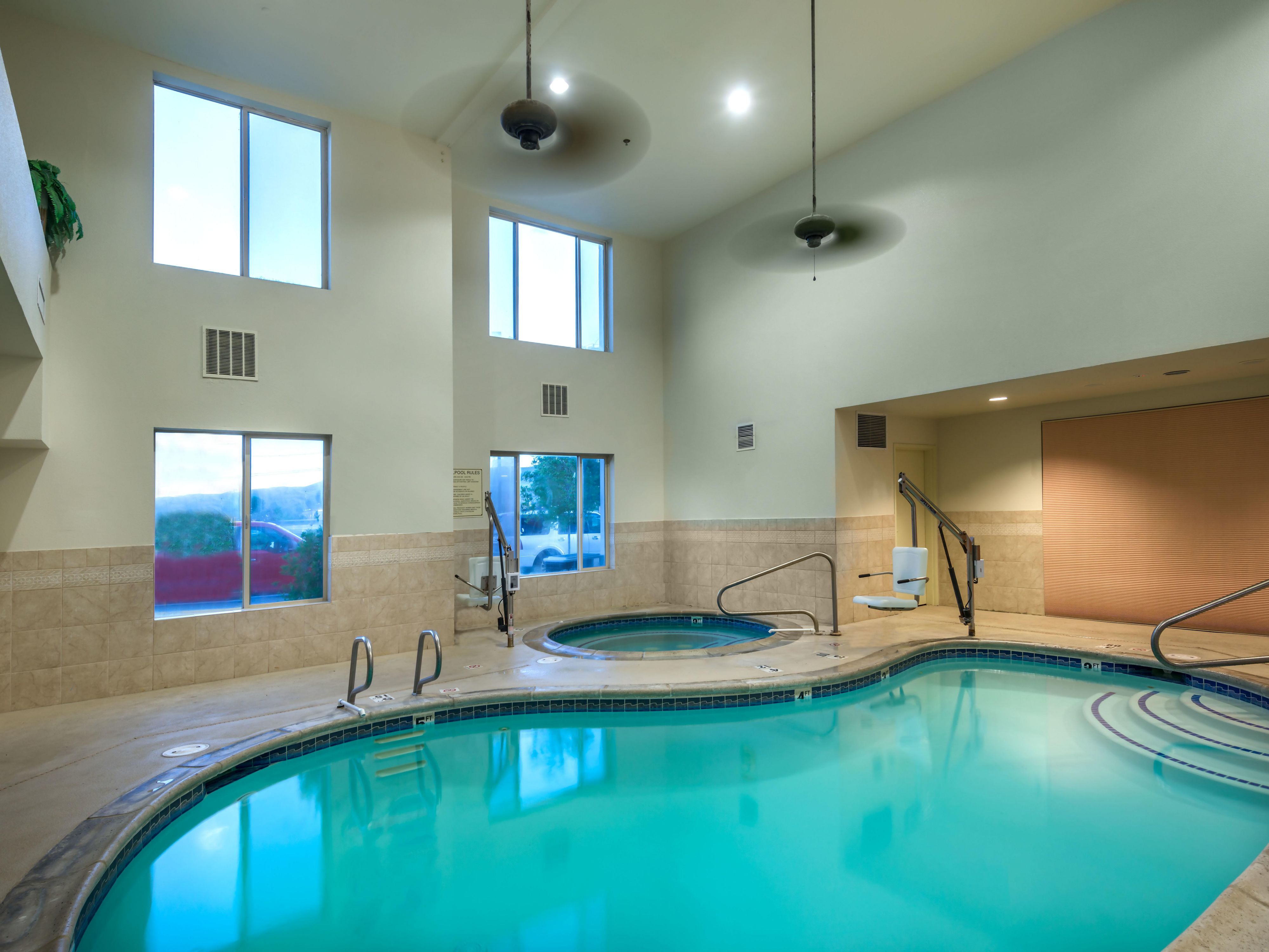 The Holiday Inn Express Carson City has an indoor pool  and whirlpool for your relaxation. 