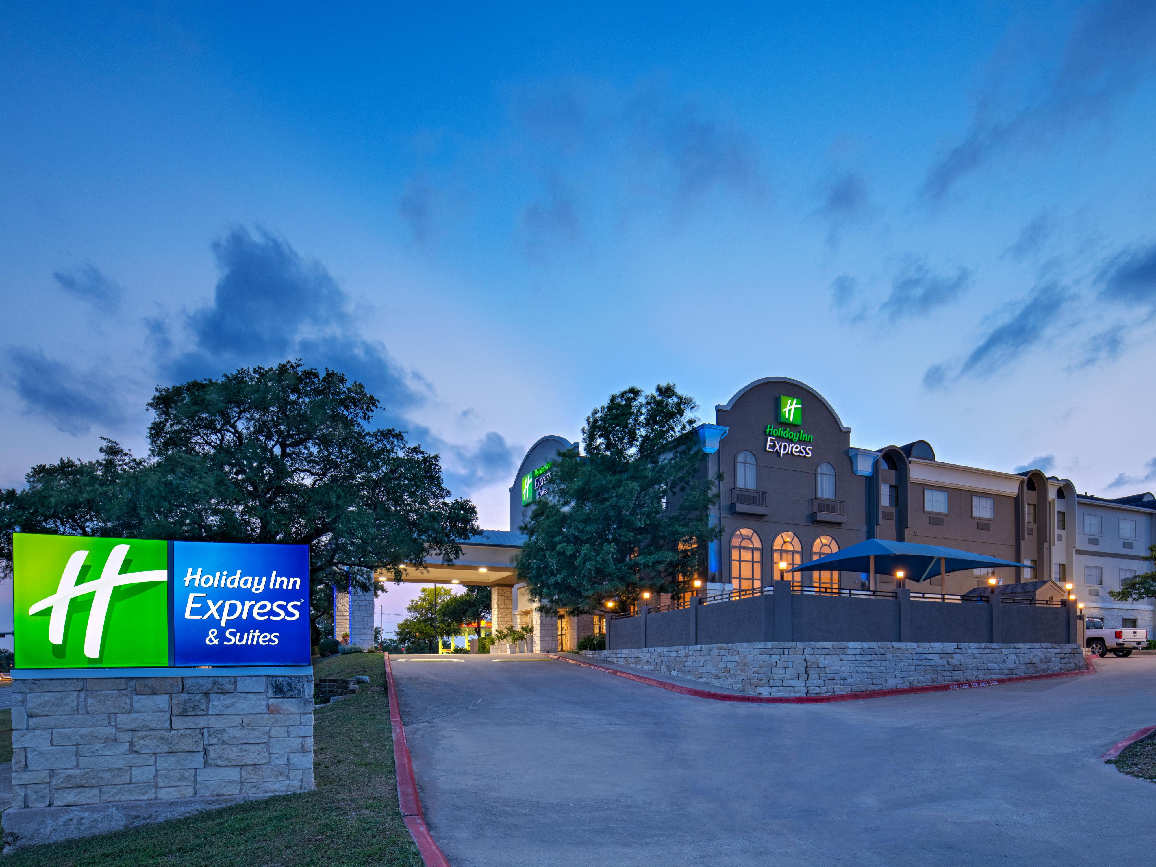 Welcome to the Holiday Inn Express Cedar Park