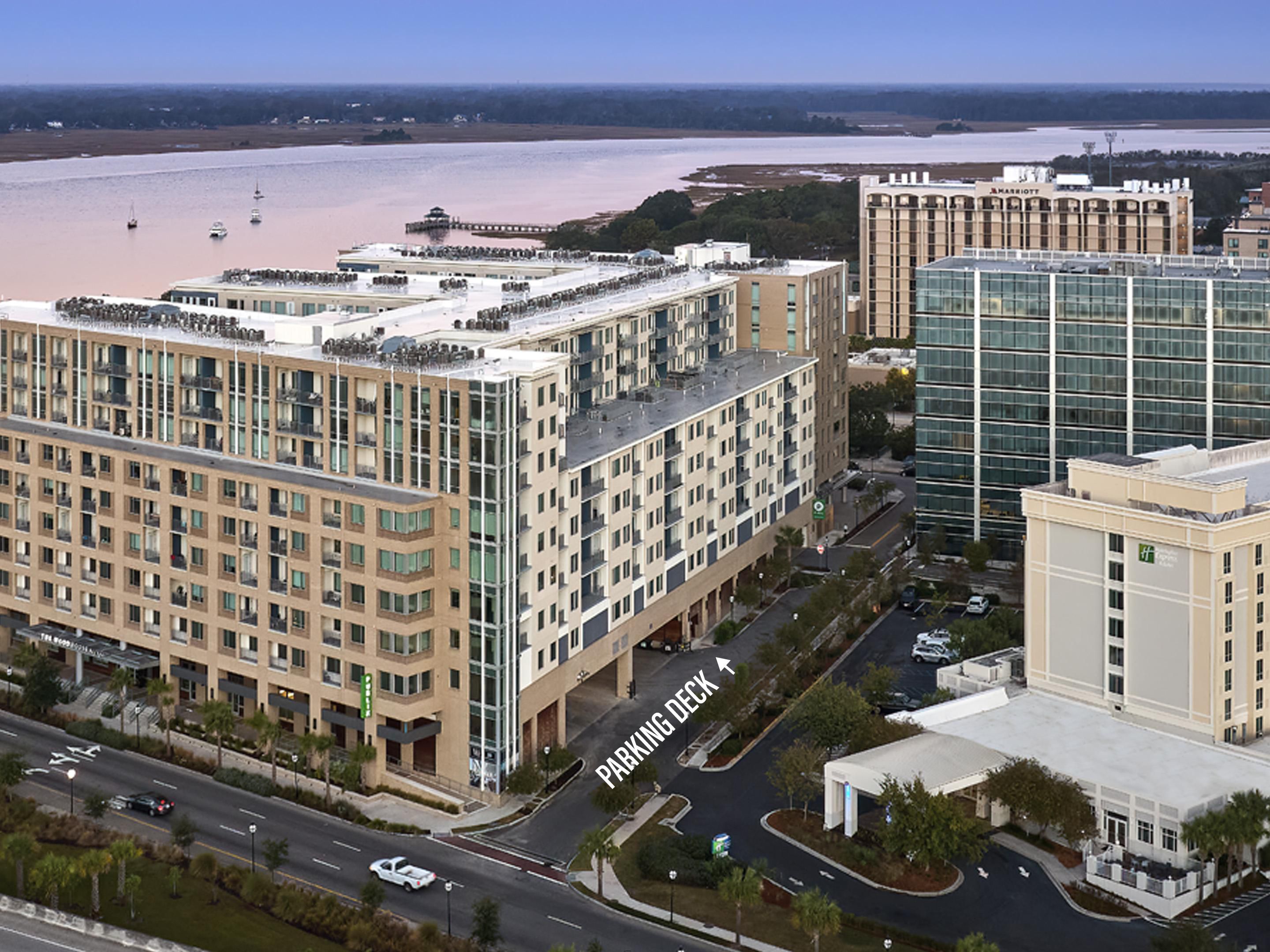 The hotel offers limited on-site parking for guests at an additional cost. If on-site parking is full there is overflow parking in the parking garage across from the hotel at the same cost. This garage is located across Horizon St. and is shared with the Publix supermarket. Oversized vehicles please call for parking information.