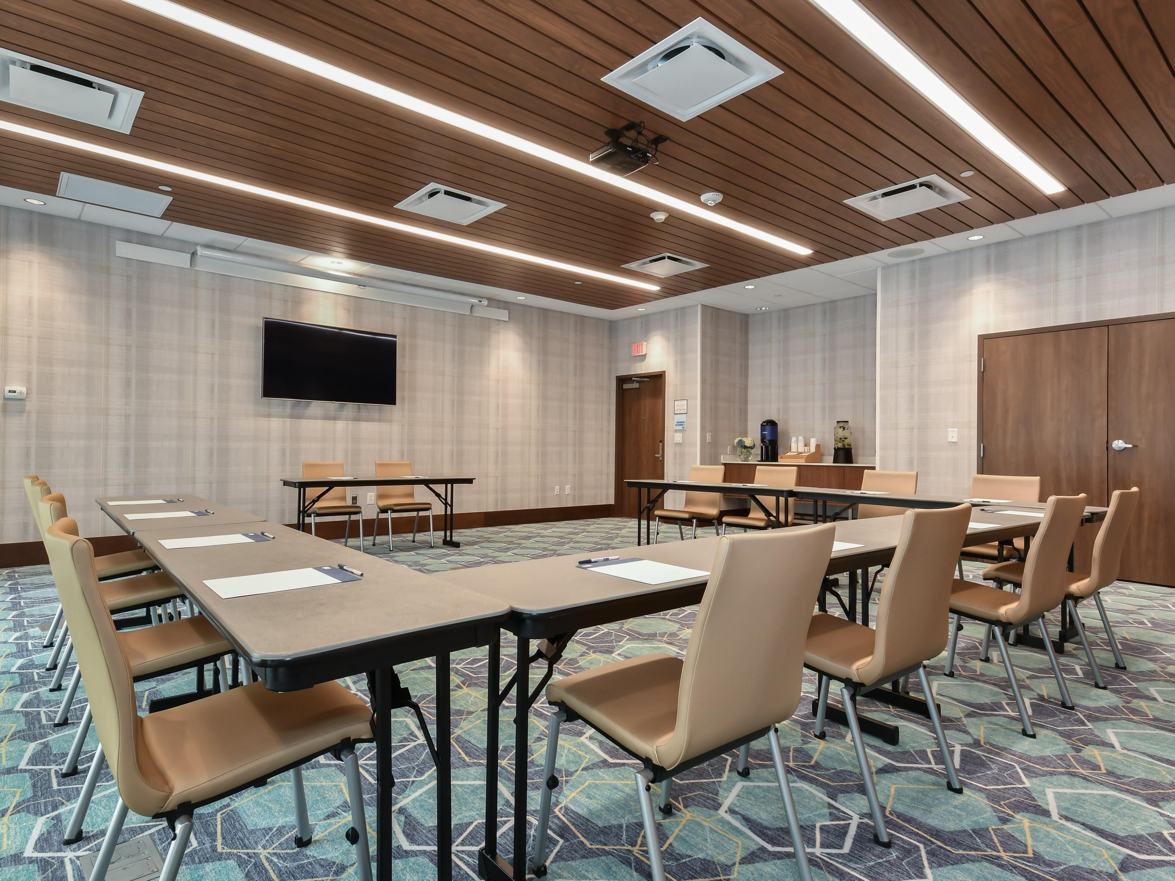 Experience our versatile 900 square feet of space for your next event. Perfect for small to medium-sized groups, we will work with you to set up all the essentials you need for your meeting including catering and A/V equipment. Call now for more information.