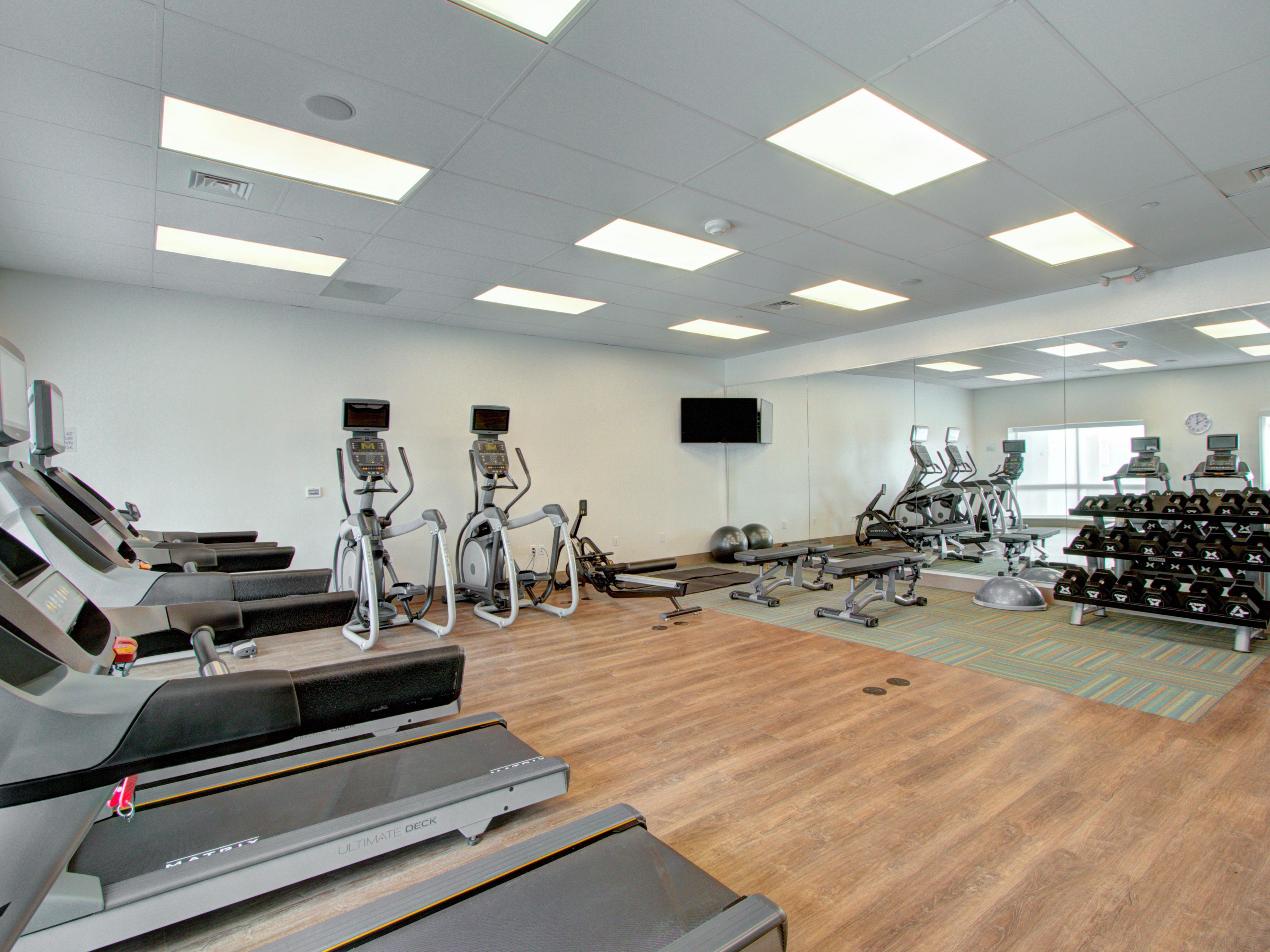 Stay active and energized in our 24-hour Fitness Center, offering fitness that fits your schedule. Whether you prefer an early morning cardio workout or a late-night session with free weights, our state-of-the-art, fully equipped facility is available any time of the day or night.