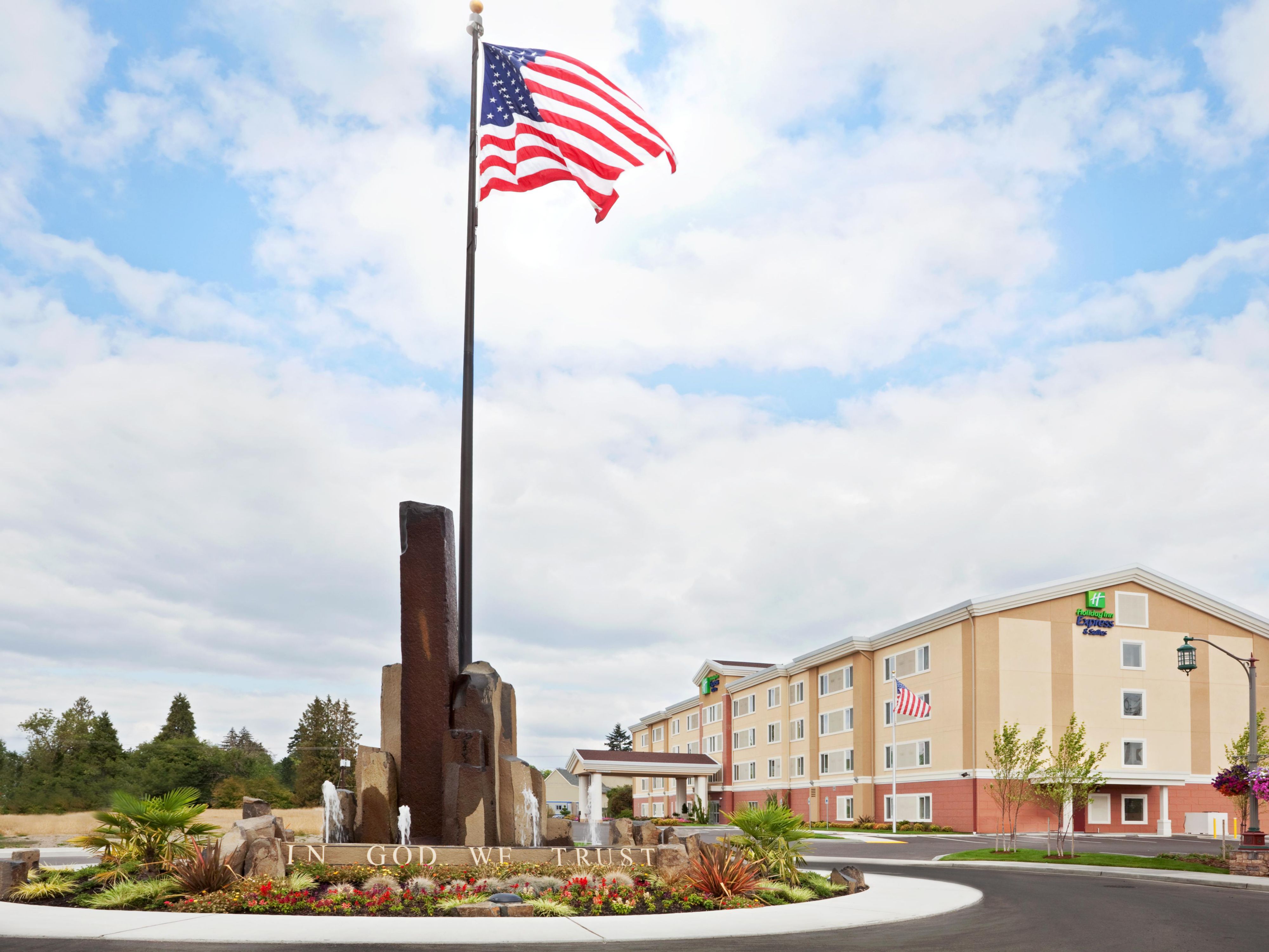 Located right off of Interstate 5. We're half way between Seattle and Portland. With easy access to Mount St. Helens, the Chehalis and Centralia Port, the beach and much more. 