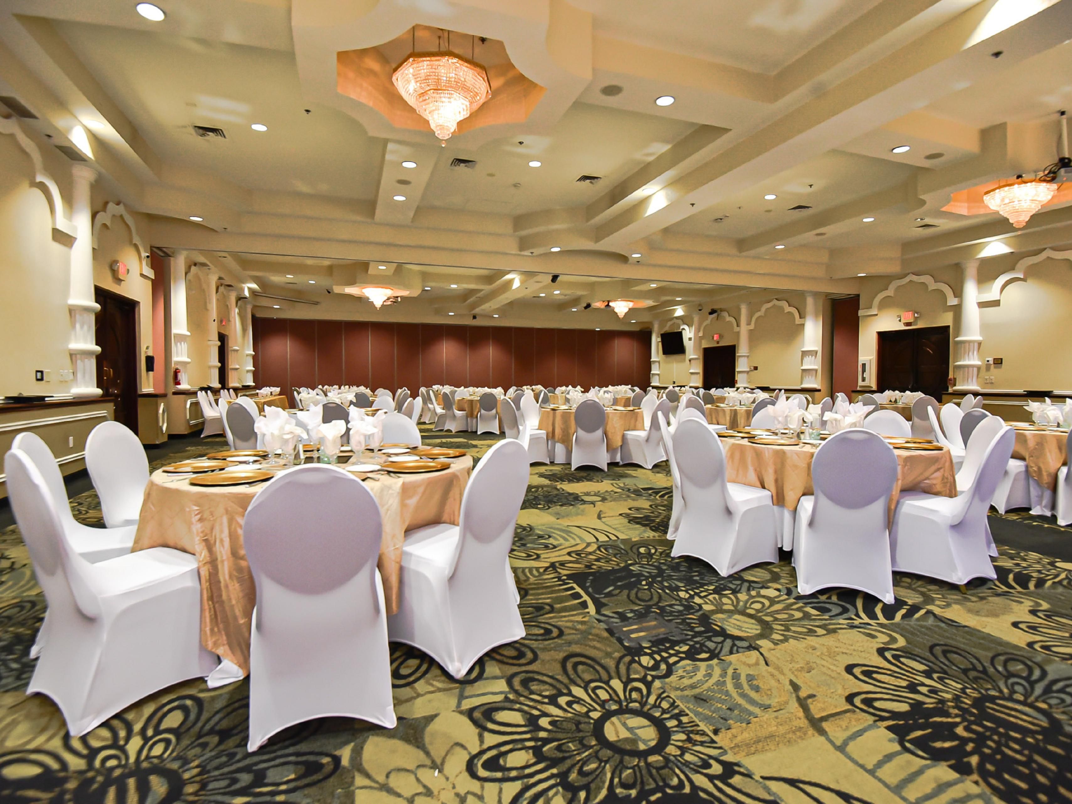 Space Coast Convention Center offers over 15,000 sq. ft. of sophisticated and modern meeting space close to everything in Brevard and the Space Coast. For a memorable social or business event, invite your guests to dine under the stars in our North Atrium up to 250 guests for reception-style events. Day or night, we provide an impressive setting!