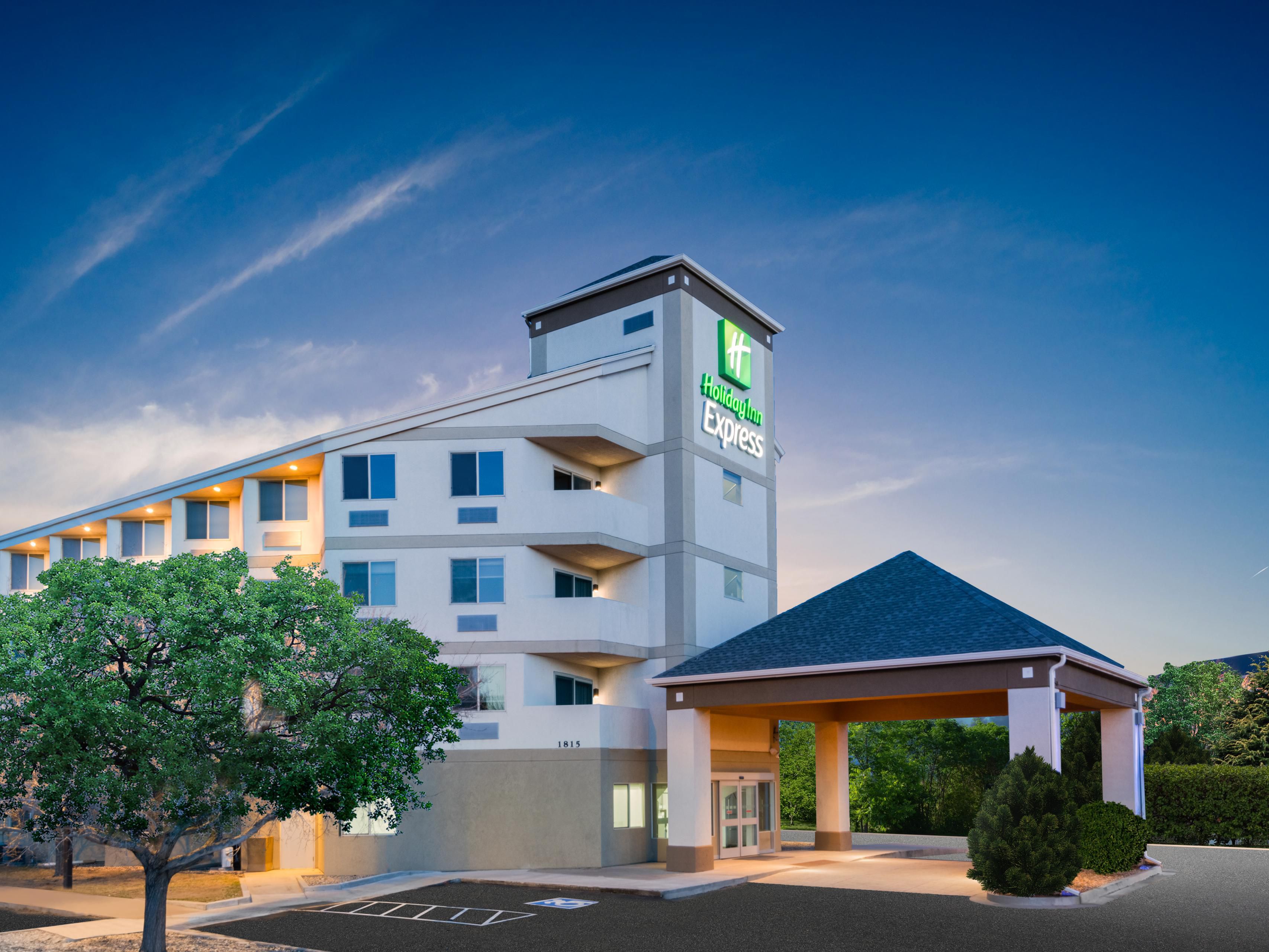 Our Colorado Springs airport hotel offers a convenient location.