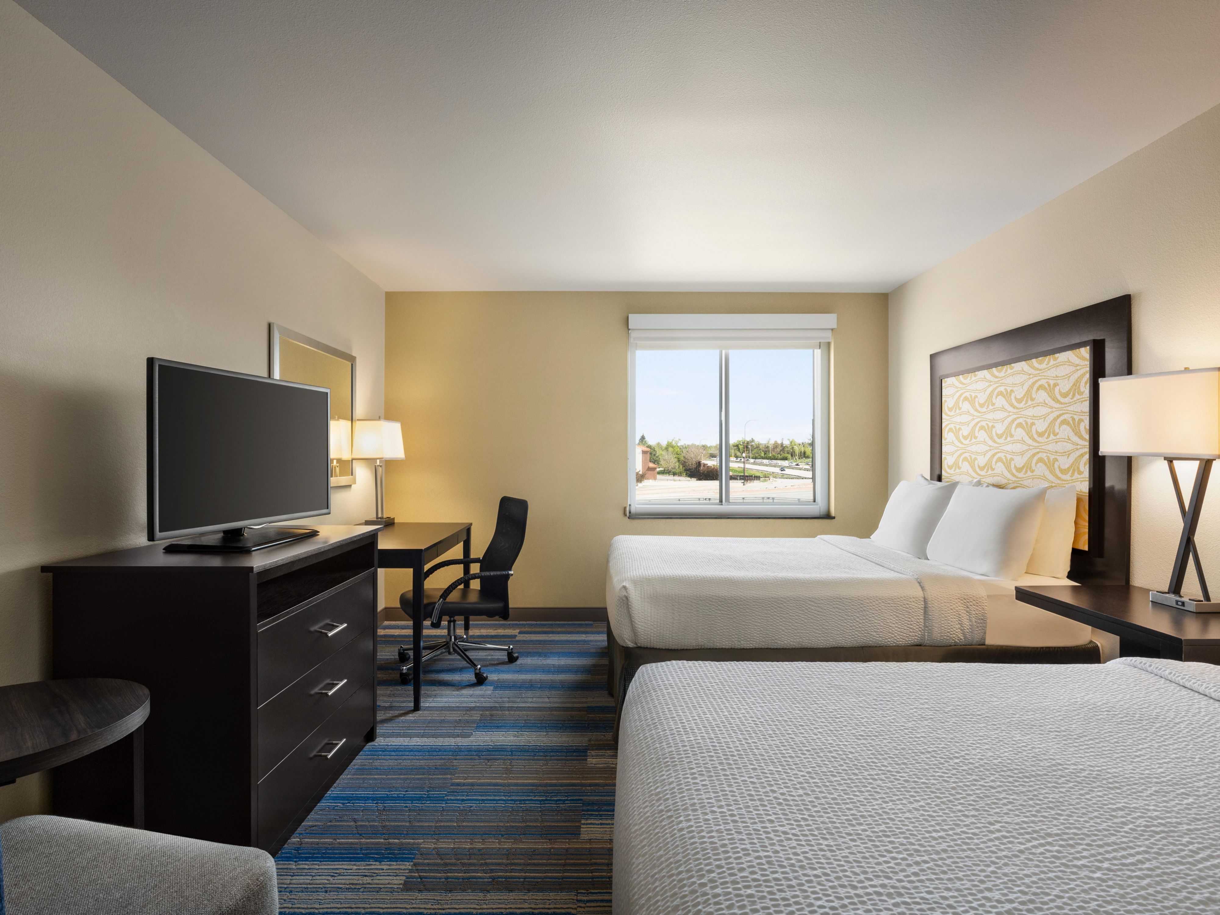 Sleep soundly in our newly renovated Colorado Springs hotel rooms.