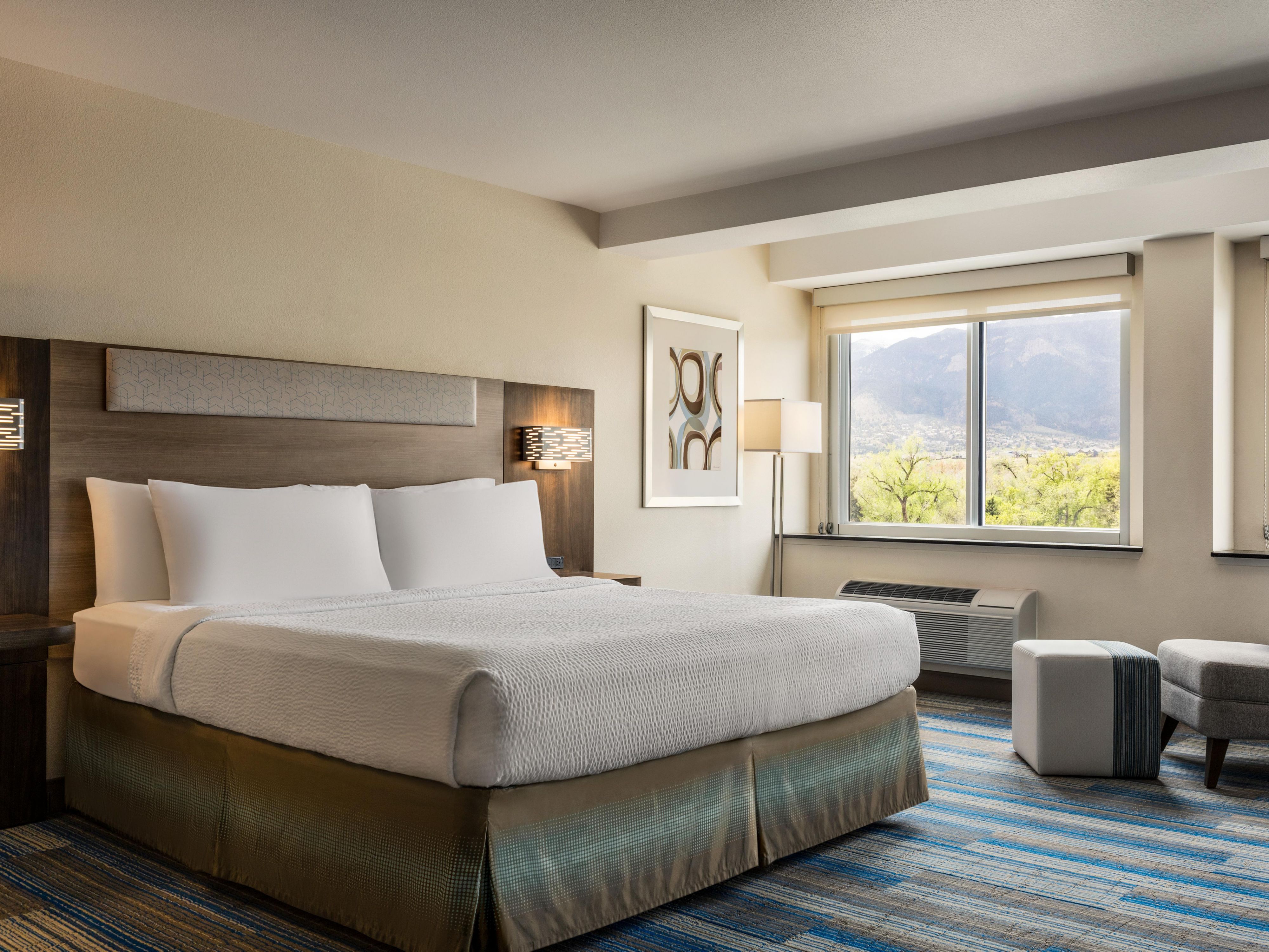 Experience unparalleled comfort in all 80 of our guest rooms, each thoughtfully appointed with brand-new, plush beds designed to cradle you in restful luxury. Drift into a deep, rejuvenating sleep that feels as serene as floating on a cloud.
