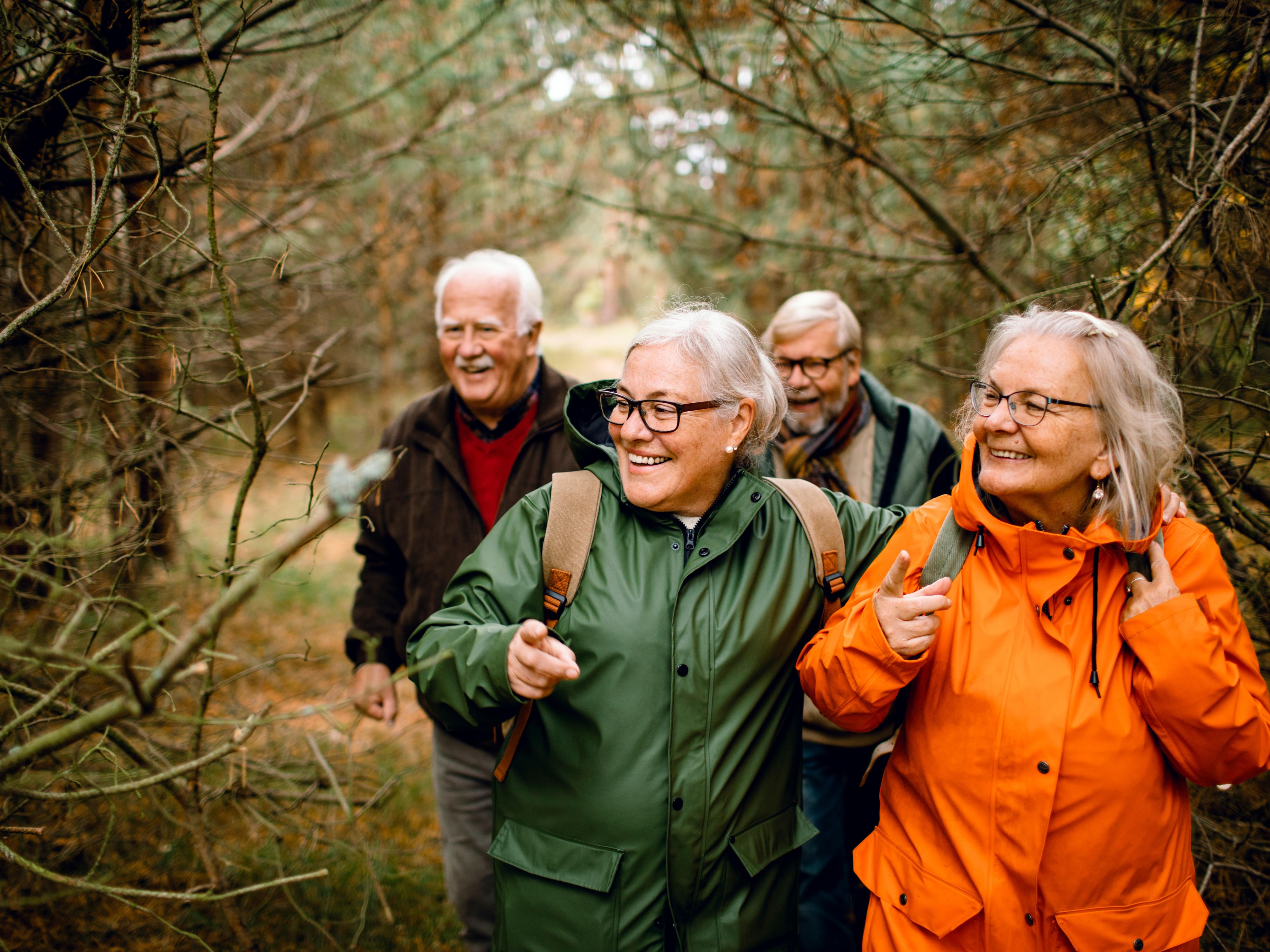 Come and experience the unforgettable charm of Victoria, British Columbia, this fall or winter. Explore local farmers' markets, or take advantage of the crisp fall air and colorful foliage on one of our local hiking trails. Enjoy the local flavors on a wine and beer tour, or soak up cozy vibes shopping downtown.

